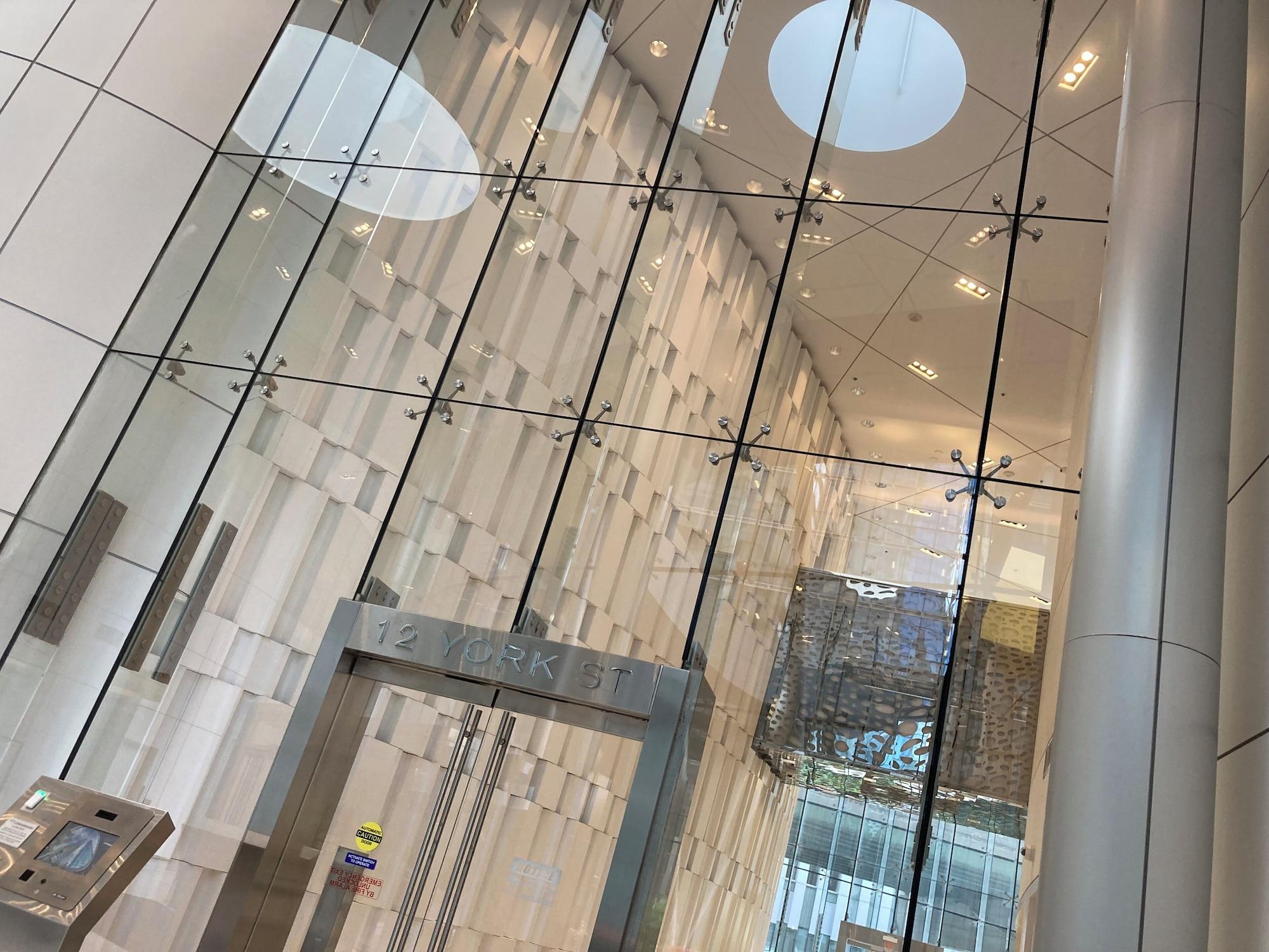 Vista Exterior 12 York by CN tower