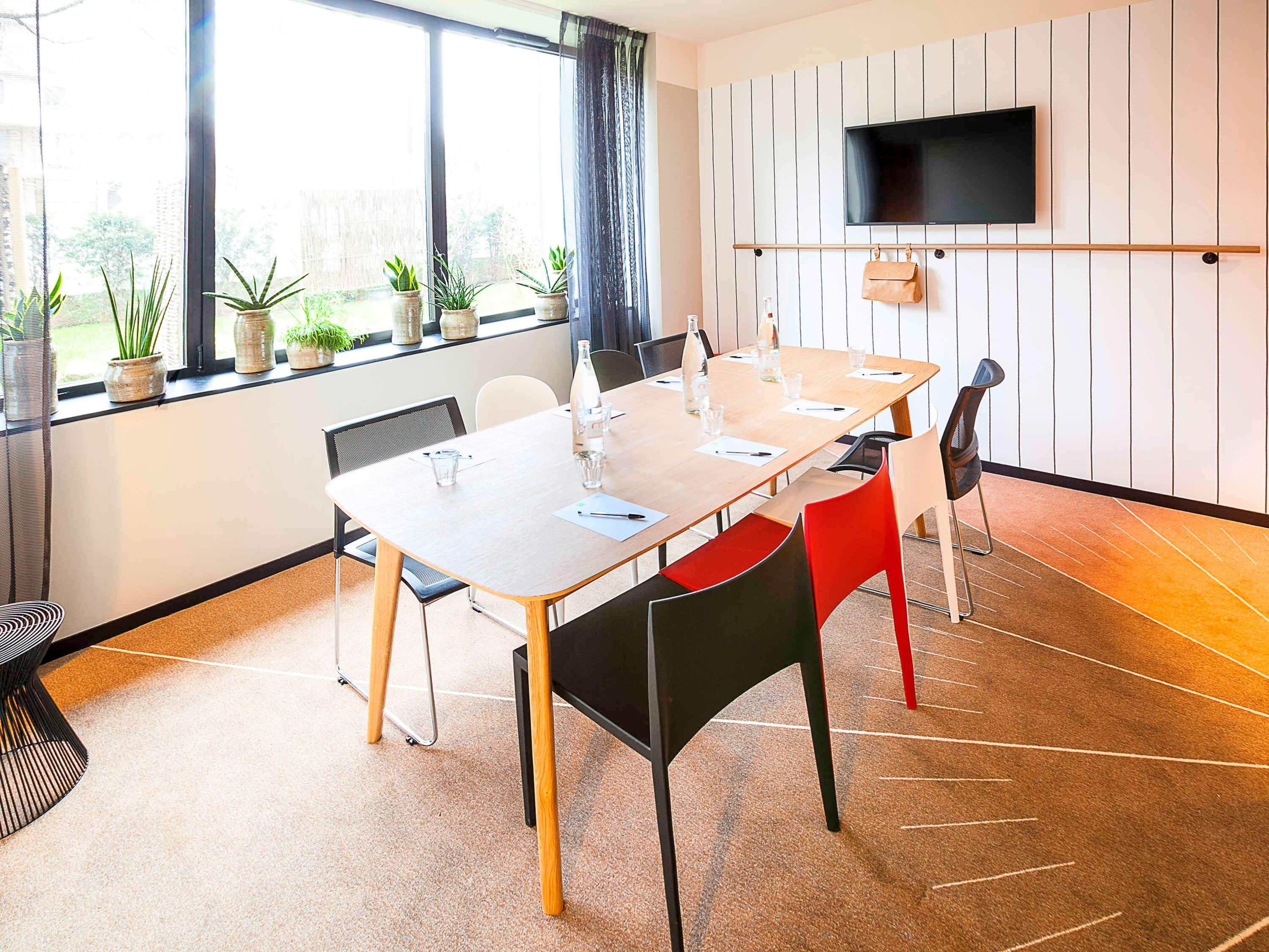 Vista Exterior ibis Styles Paris 16 Boulogne
