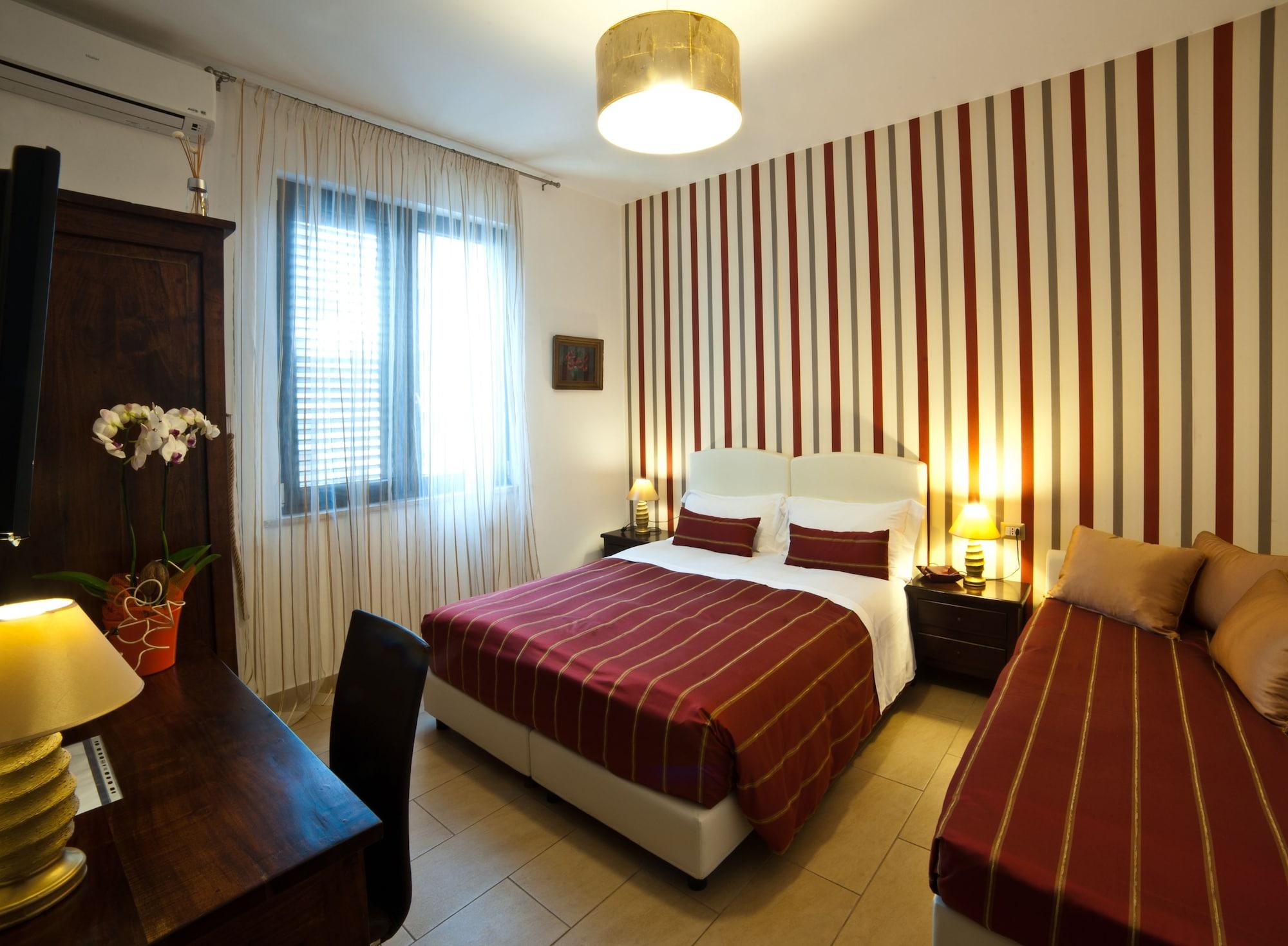 Varios Night and Day B&B