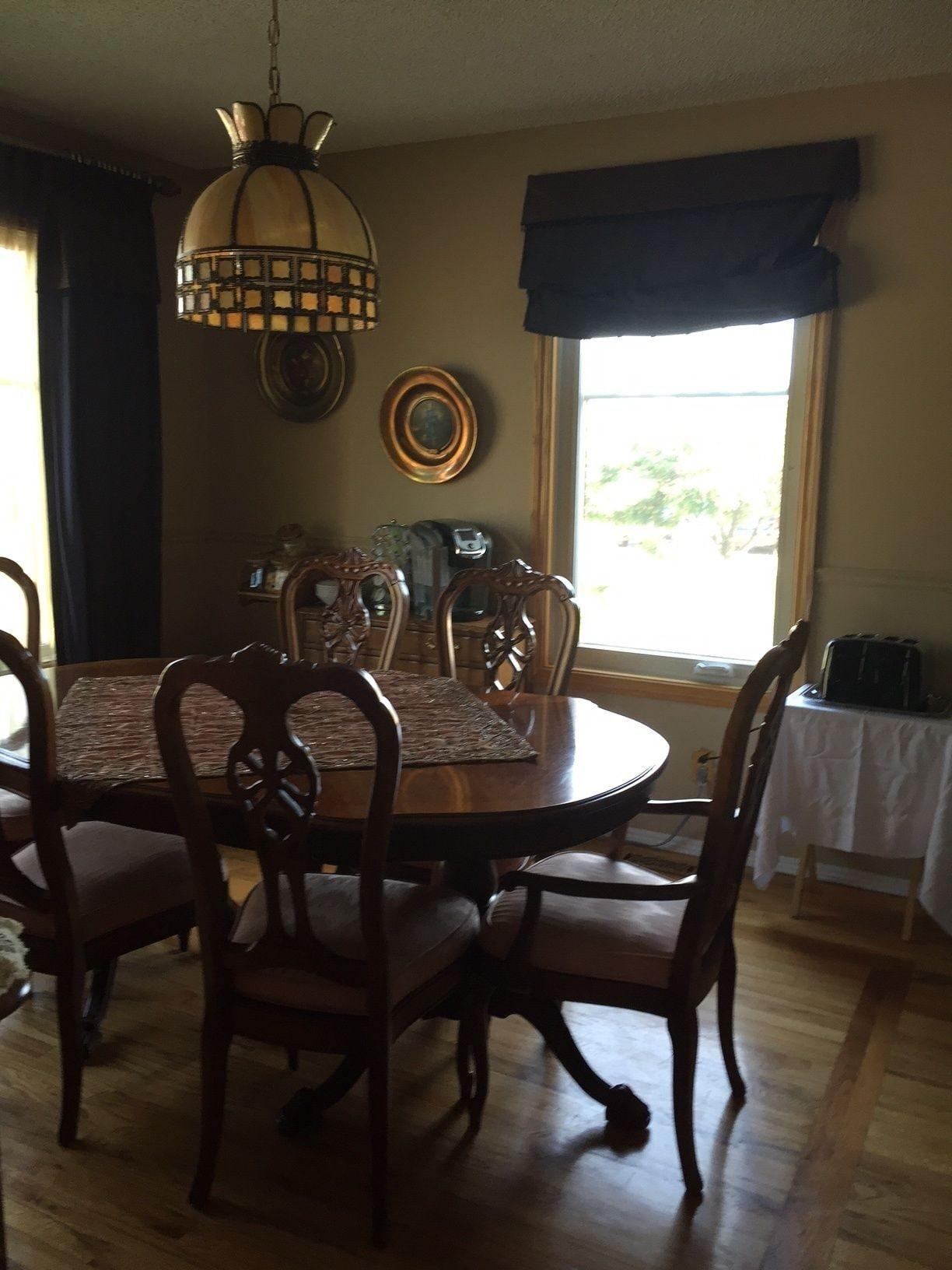 Restaurant Elevate Rooms Harmony House B&B