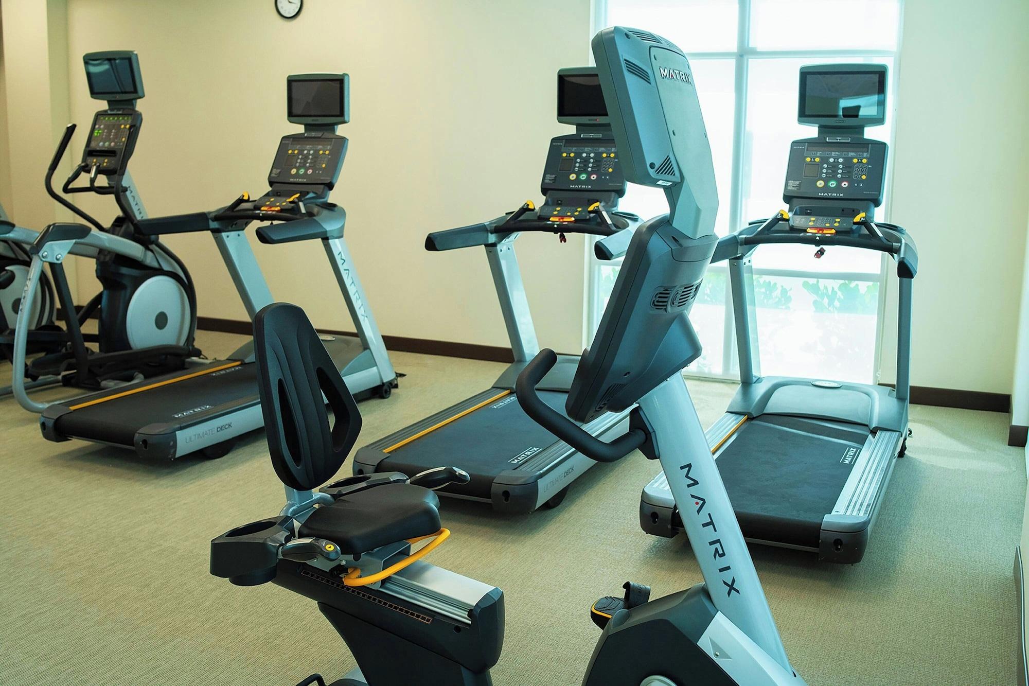 Gimnasio SpringHill Suites by Marriott Cape Canaveral Cocoa Beach