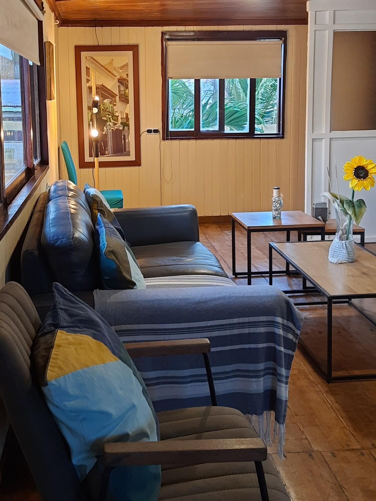 Vista Lobby KAZA Balcones