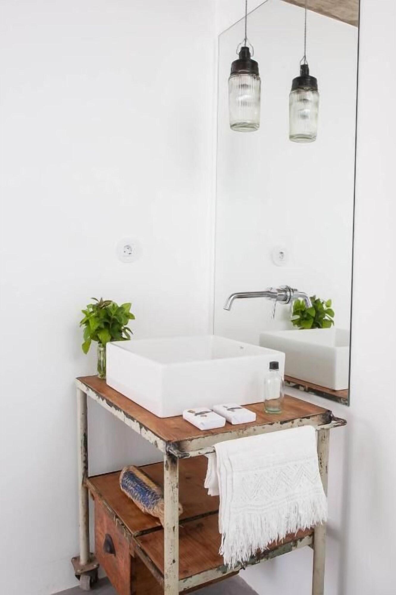 Equipamiento de Habitación Pensão Agrícola