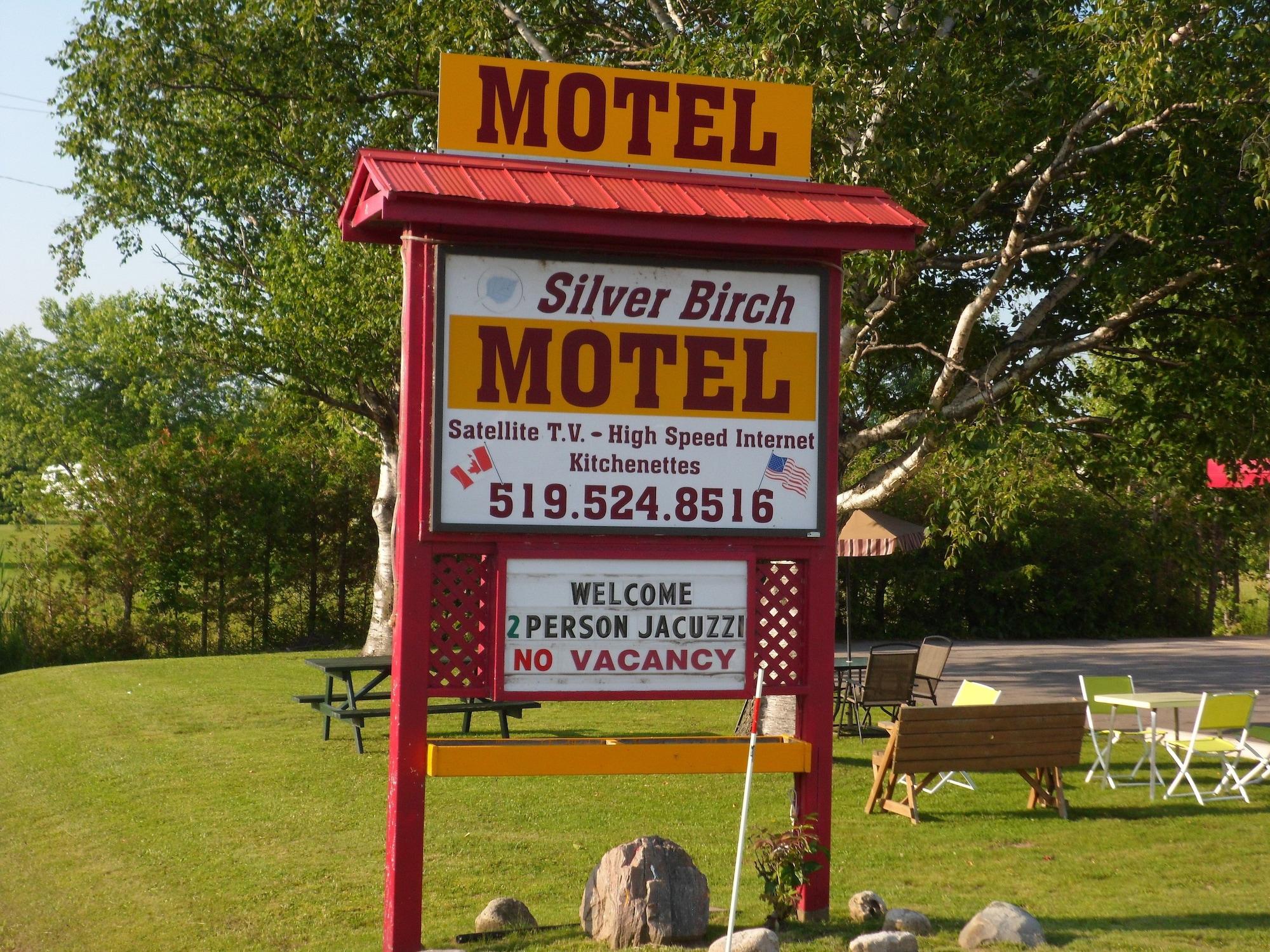 Vista Exterior Silver Birch Motel