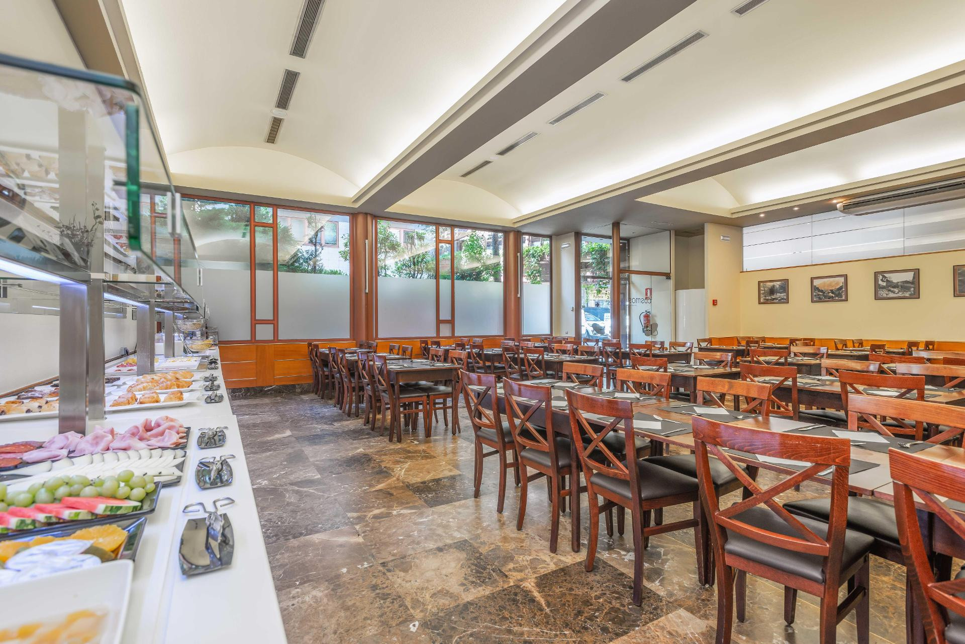 Restaurant Hotel & Aparthotel Cosmos