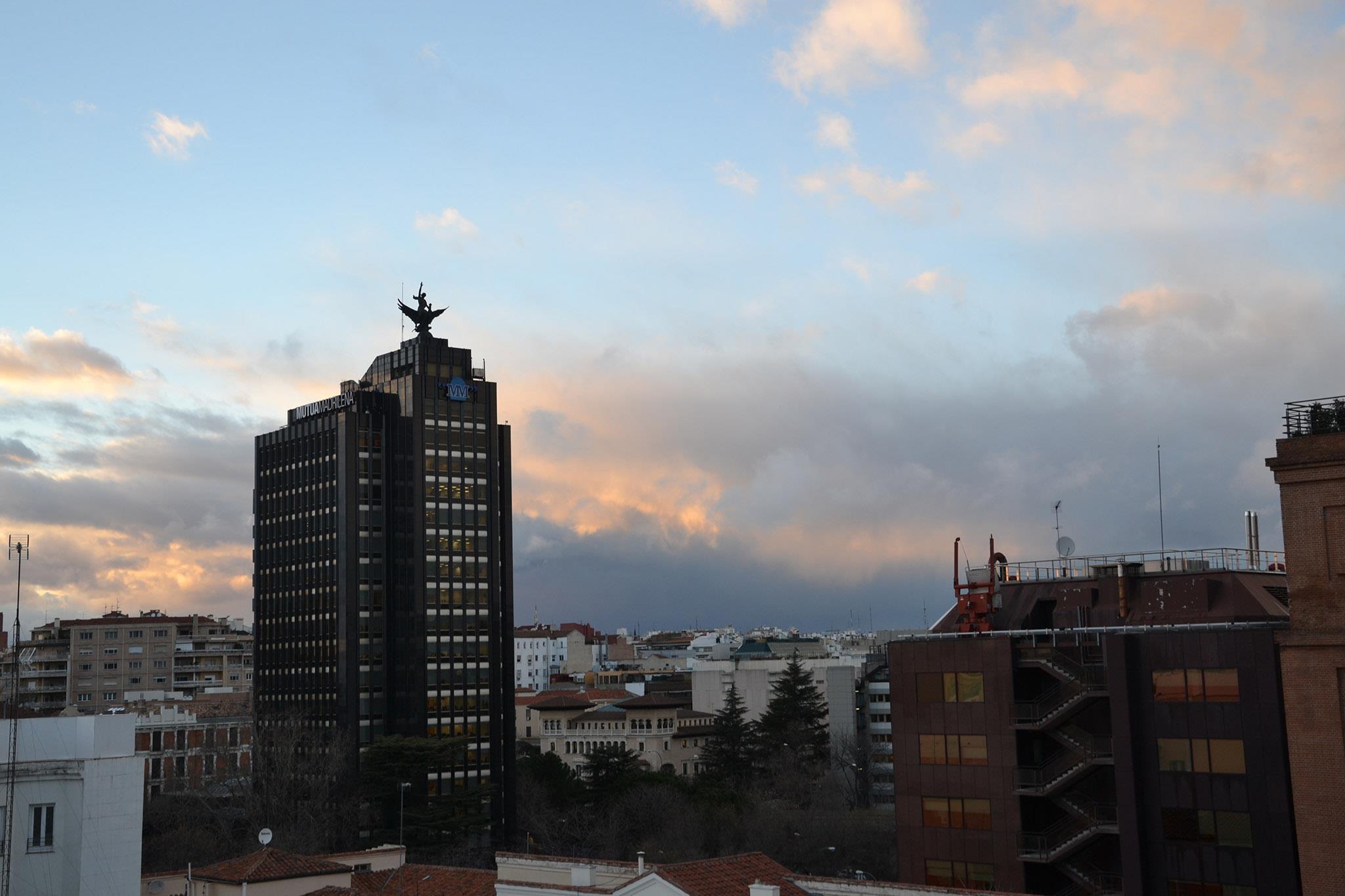 Variados (as) Hotel Serrano