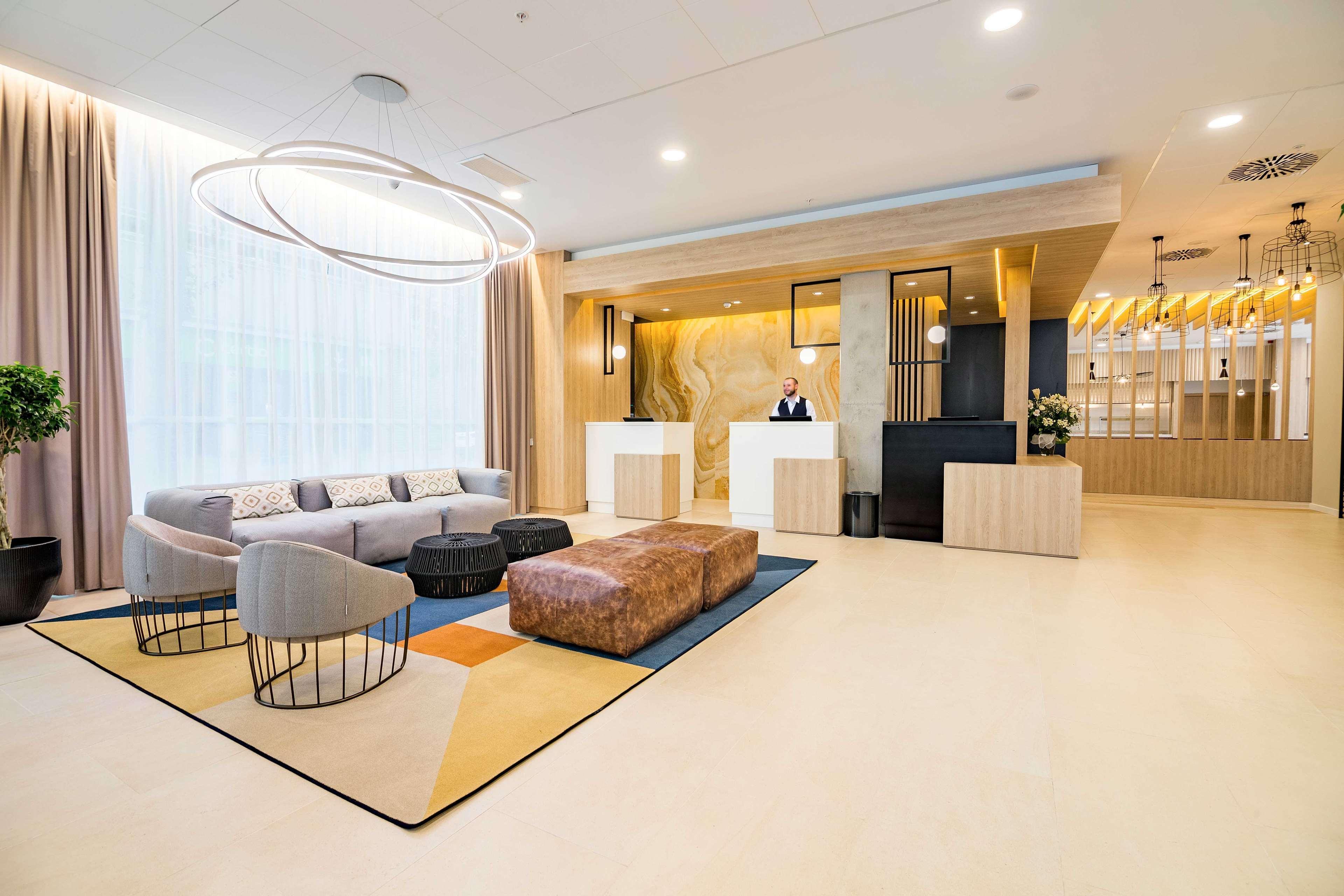 Vista Lobby ZT The Golden Hotel Barcelona