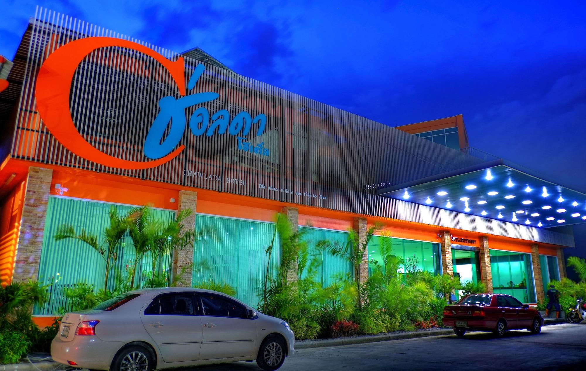 Varios Chawlada Hotel