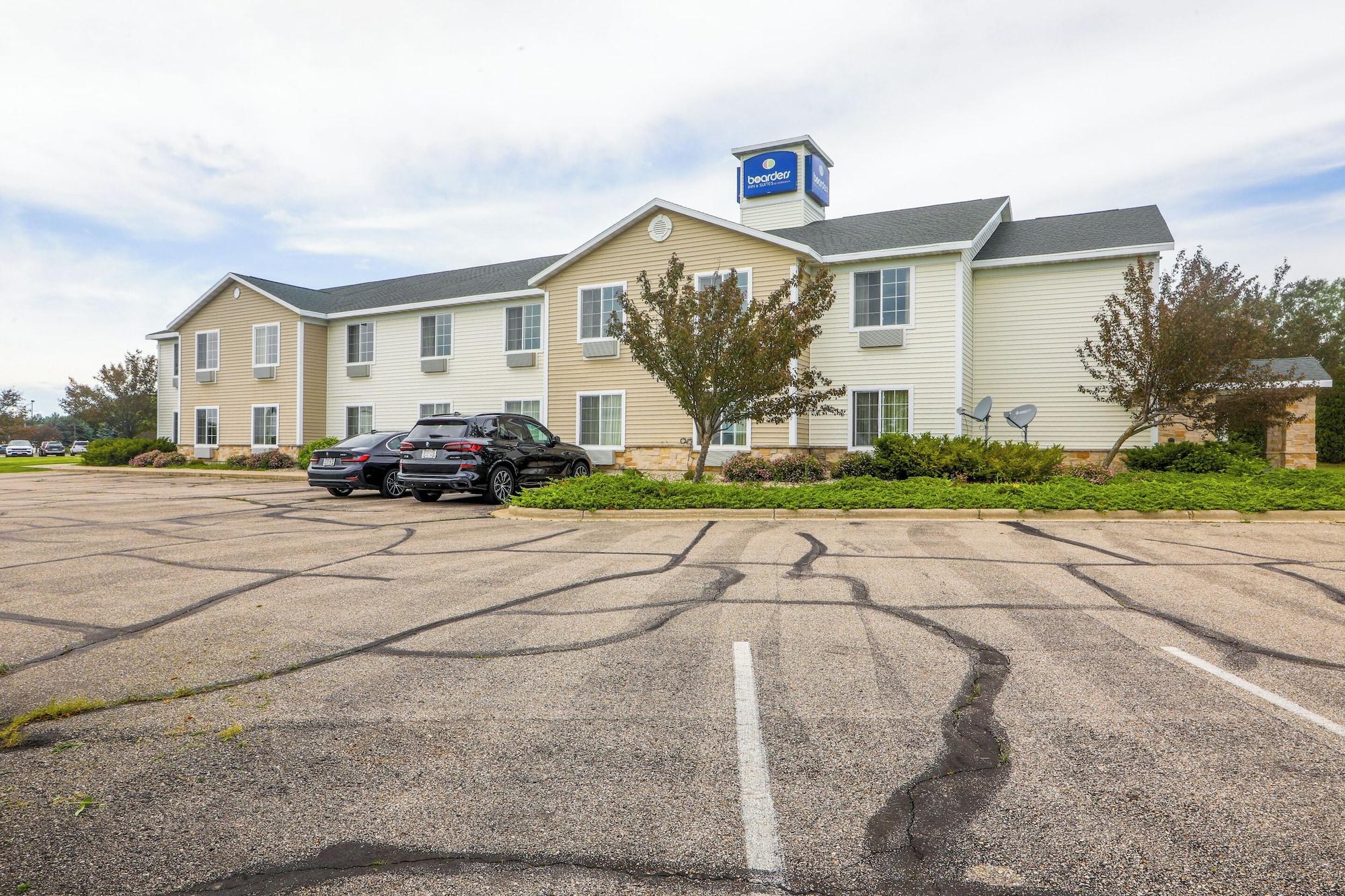 Vista Exterior Evansville Inn & Suites By OYO