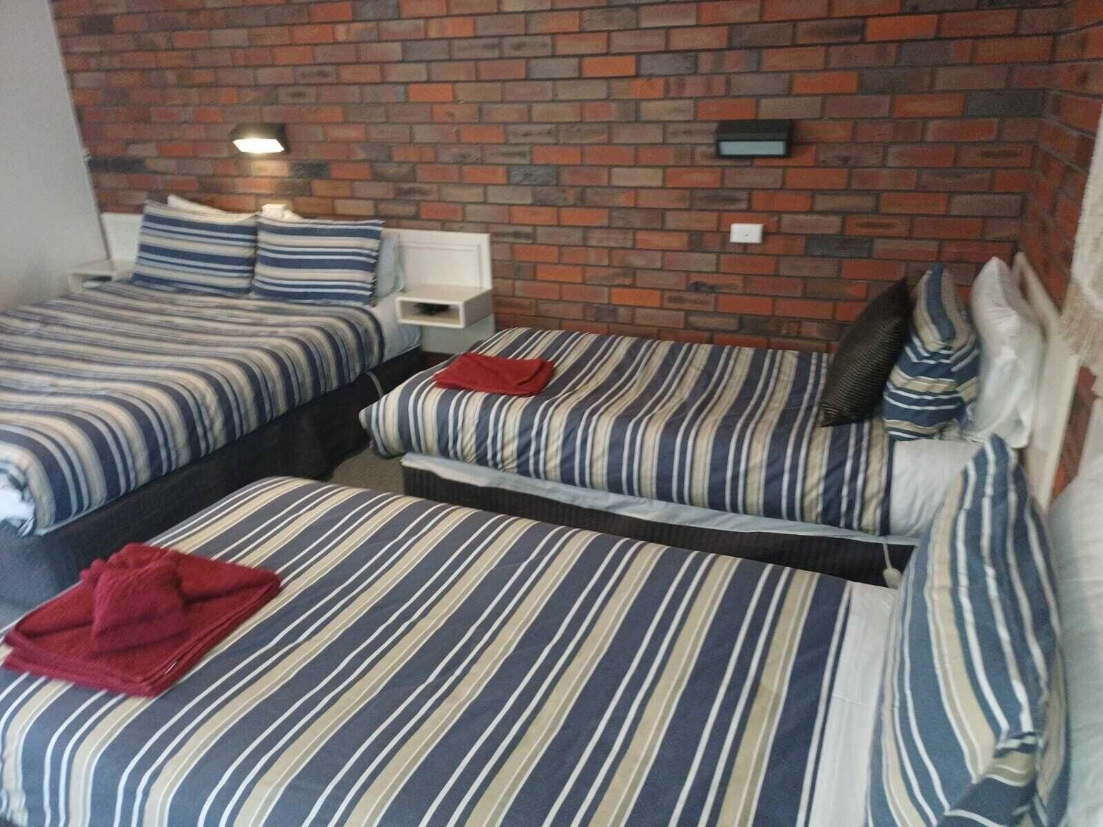 Varios Coorrabin Motor Inn