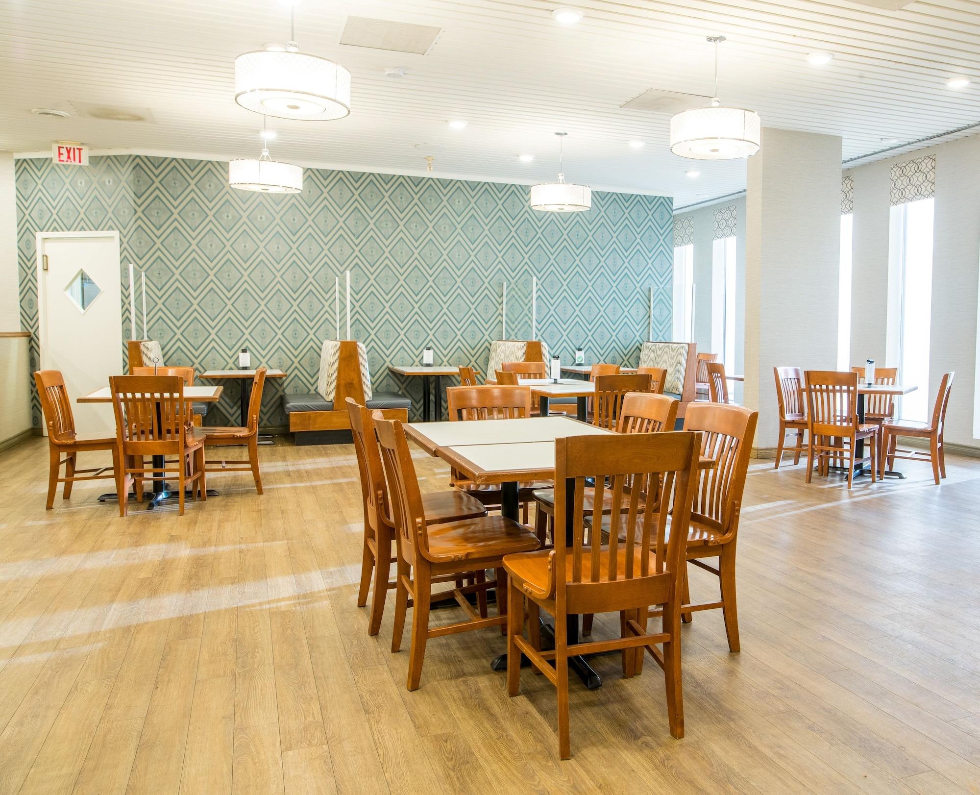 Restaurant Quality Inn & Suites Downtown