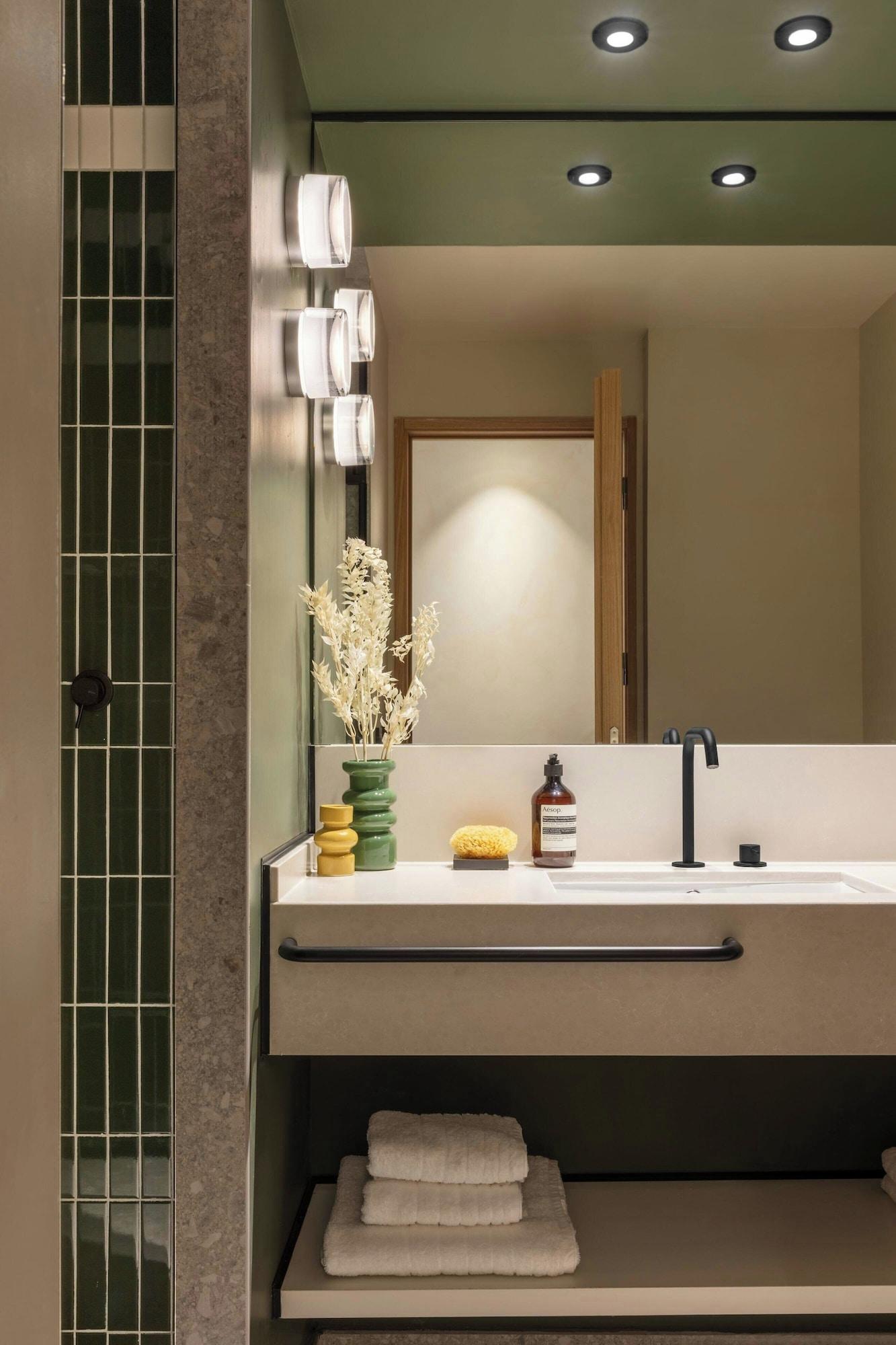 Equipamiento de Habitación Salitre Hotel, Sonder by Marriott Bonvoy