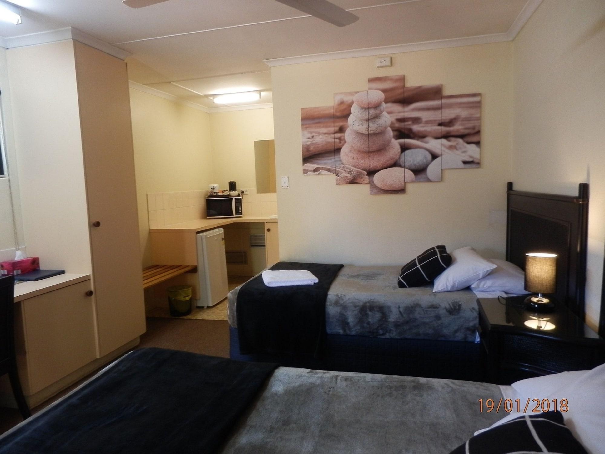 Set de Habitación Flying Spur Motel