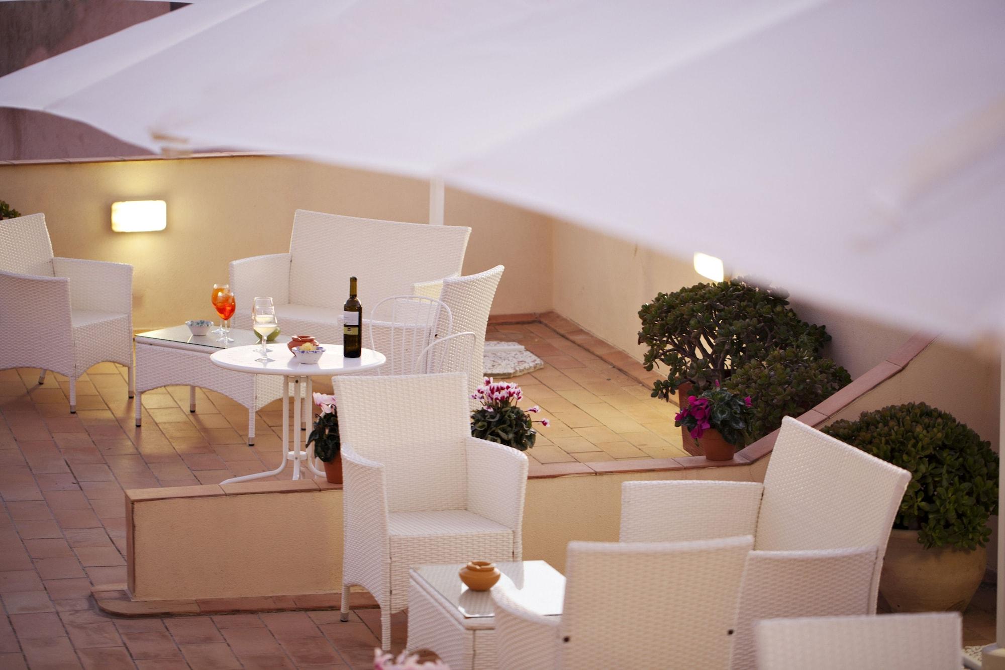 Vista Lobby BADIA NUOVA Apart Hotel