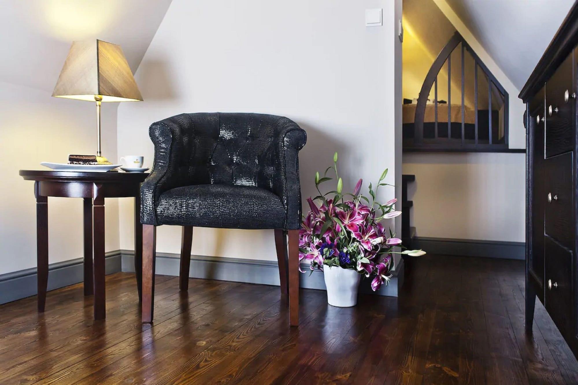 Set de Habitación Holland House Residence Old Town
