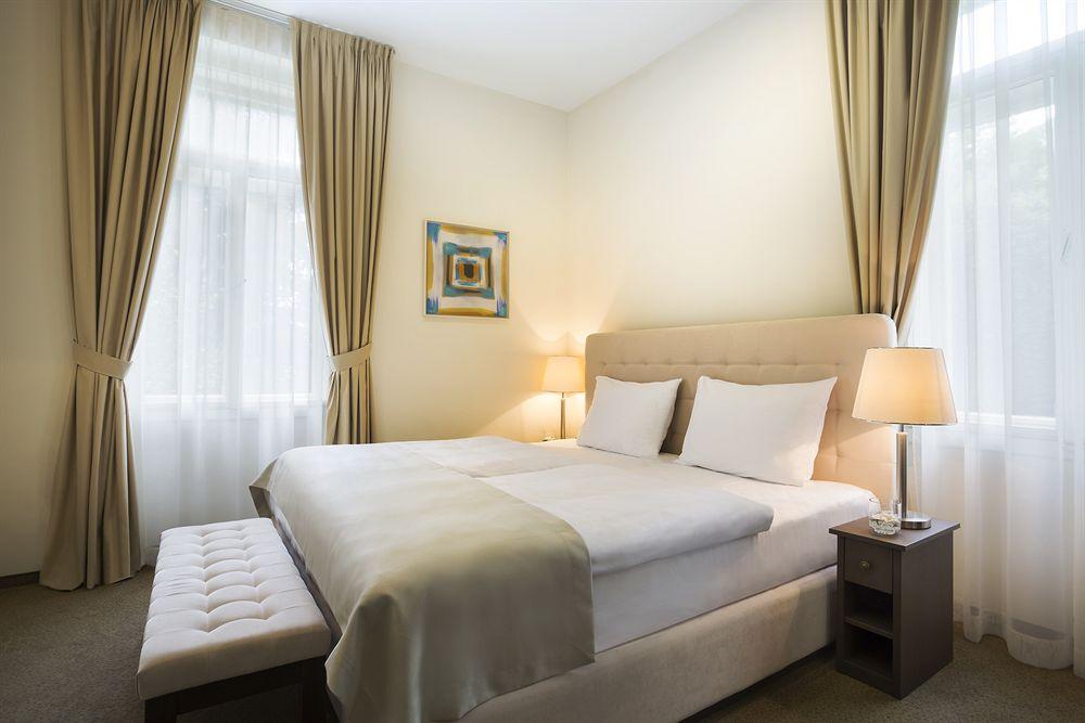 Habitación Remisens Villa Elsa