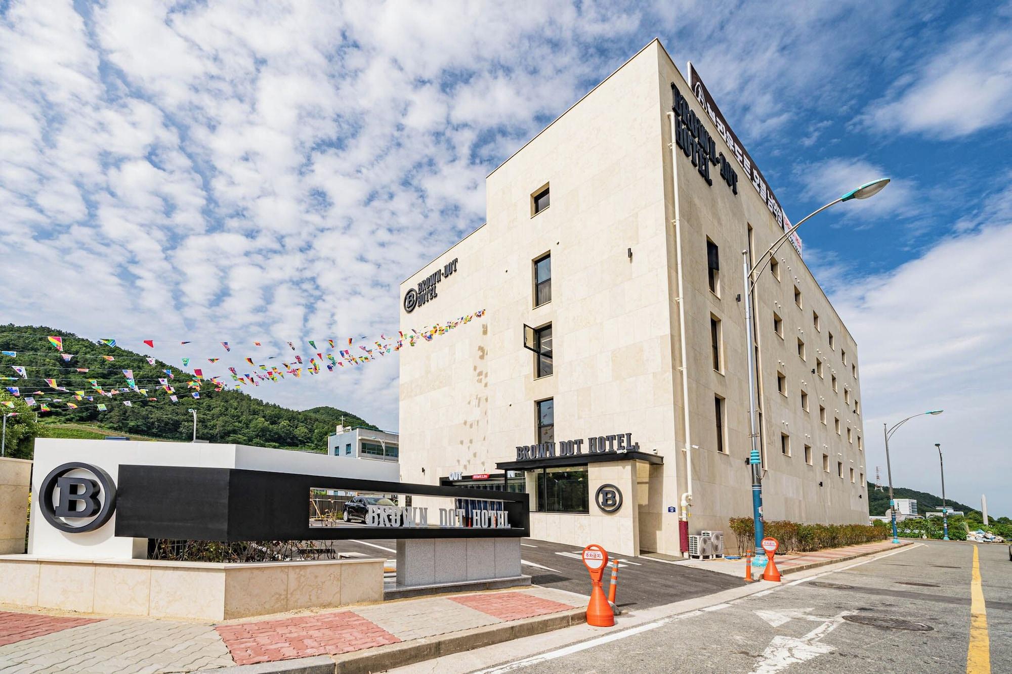 Vista Exterior Mokpo Brown Dot Hotel Namak Branch