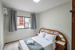 Vacation Rental - Apartment w/ Barbecue 350m From the Beach Ilh0503