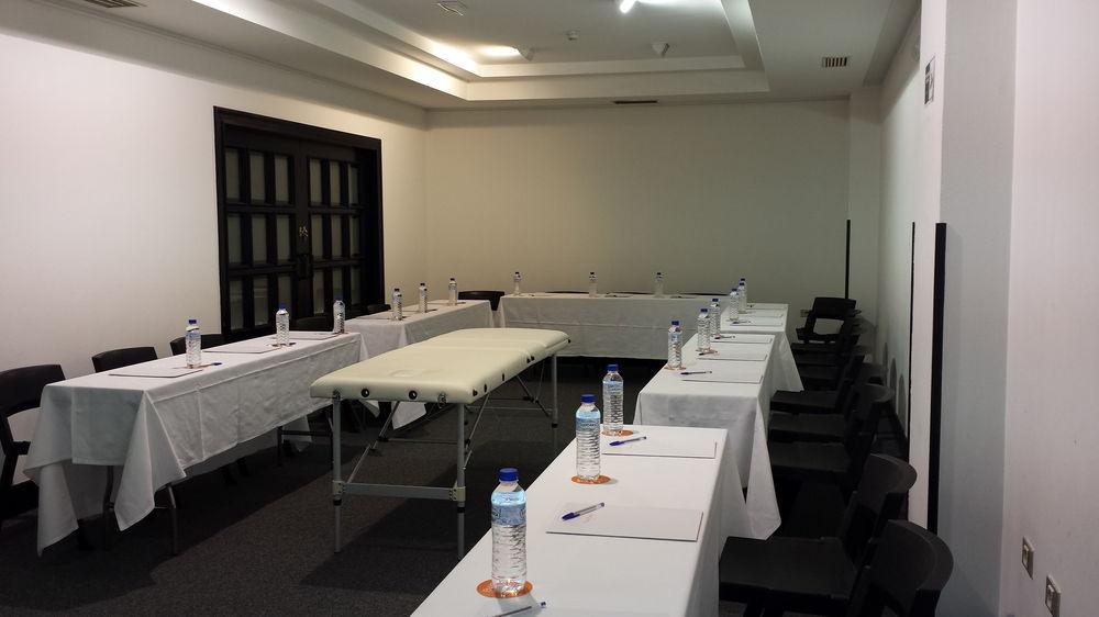 Sala de Reuniones Hotel Clarín