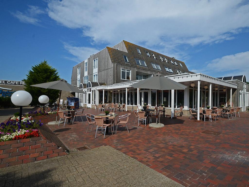 Vista Exterior Fletcher Hotel-Restaurant Amelander Kaap.