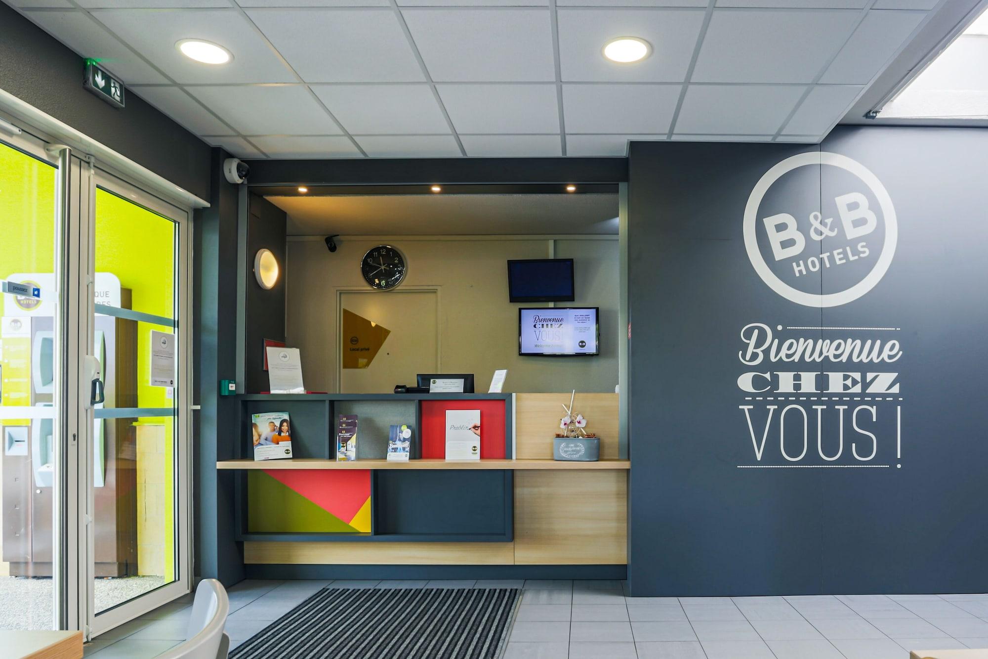 Vista Lobby B&B HOTEL Metz Semécourt