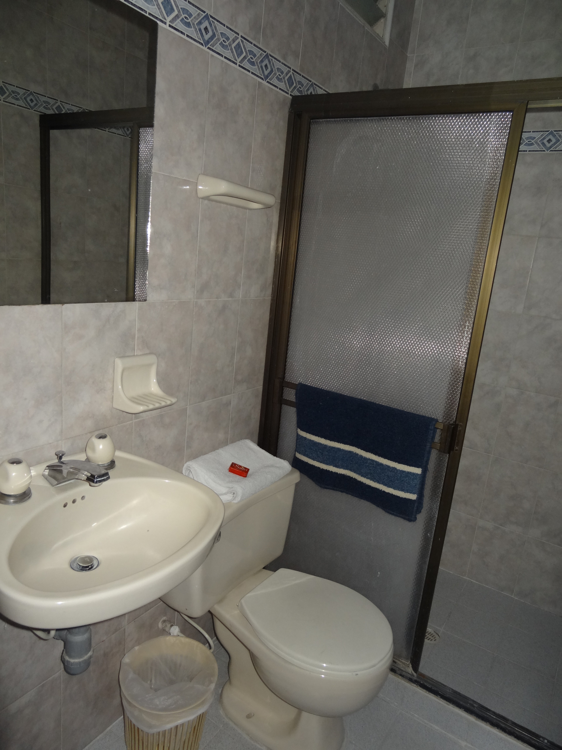 Equipamiento de Habitación Hotel Center