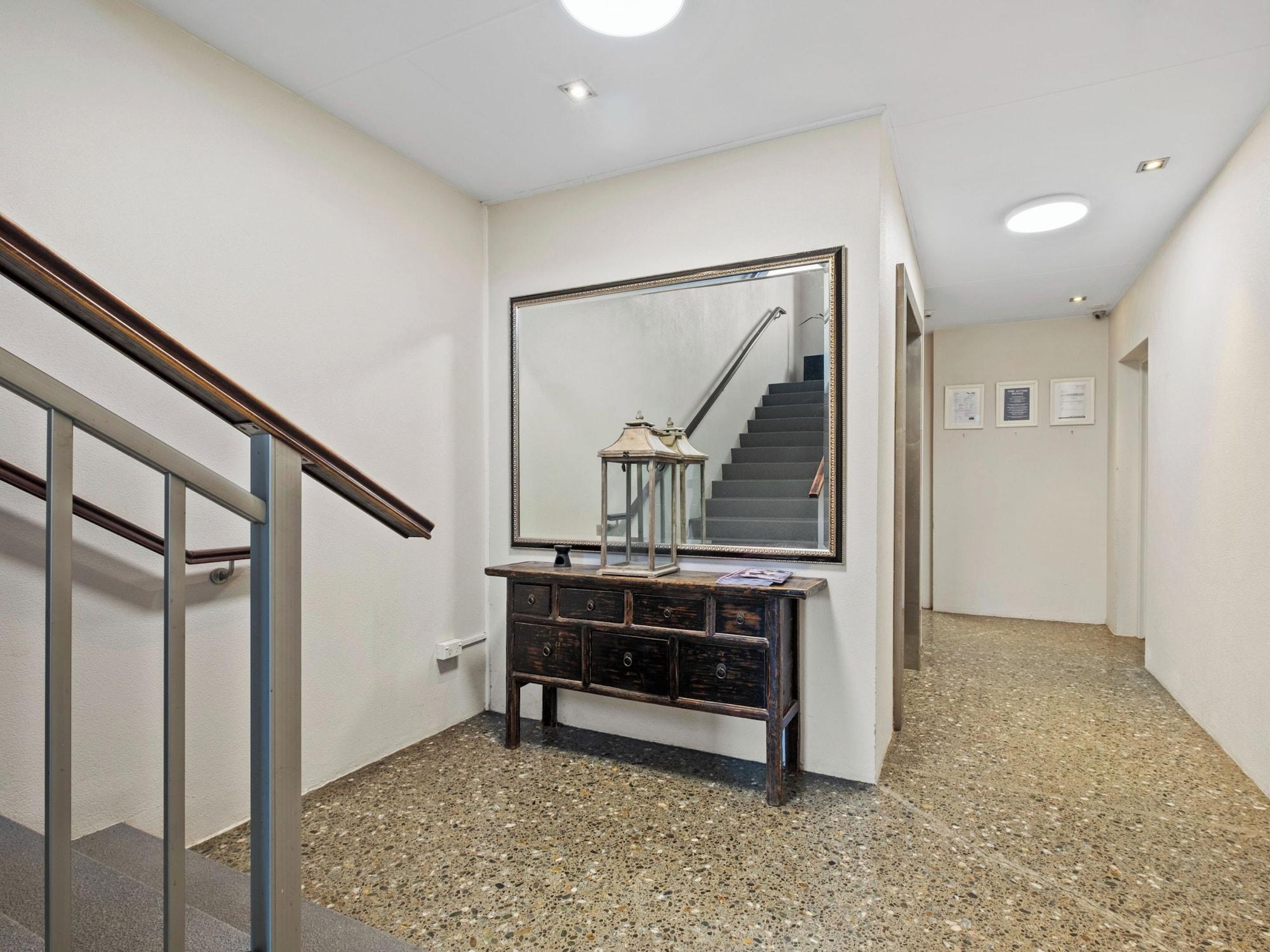 Vista Lobby Clear Ridge Apartments