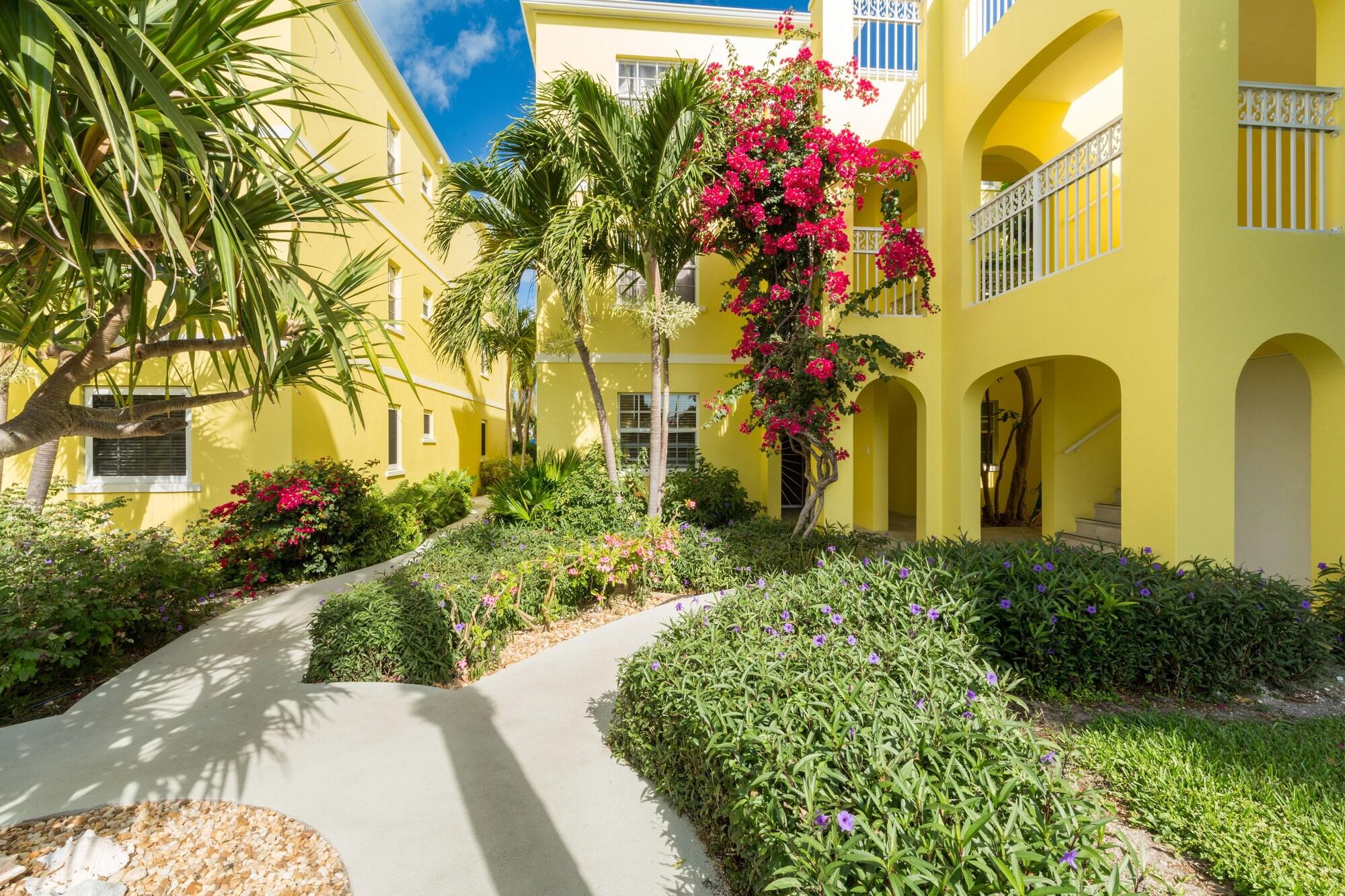 Vista Lobby Inn at Grace Bay
