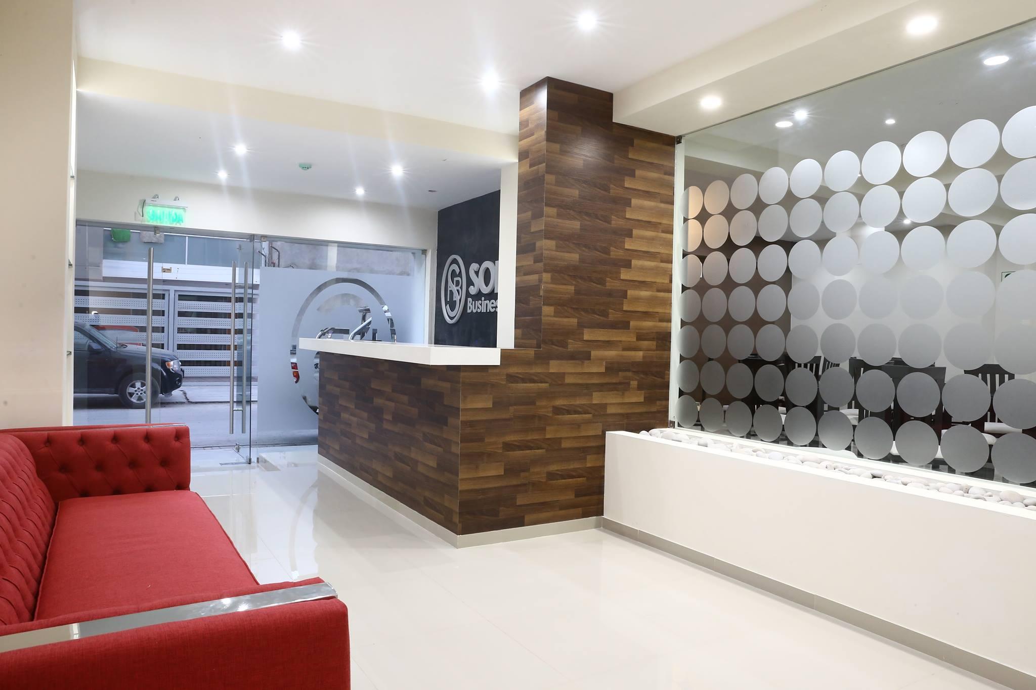 Vista Lobby Solec Business Hotel