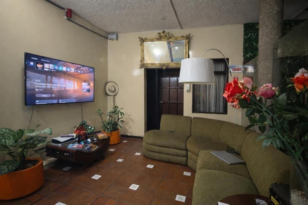 Instalaciones Recreativas Hostal Viena Internacional