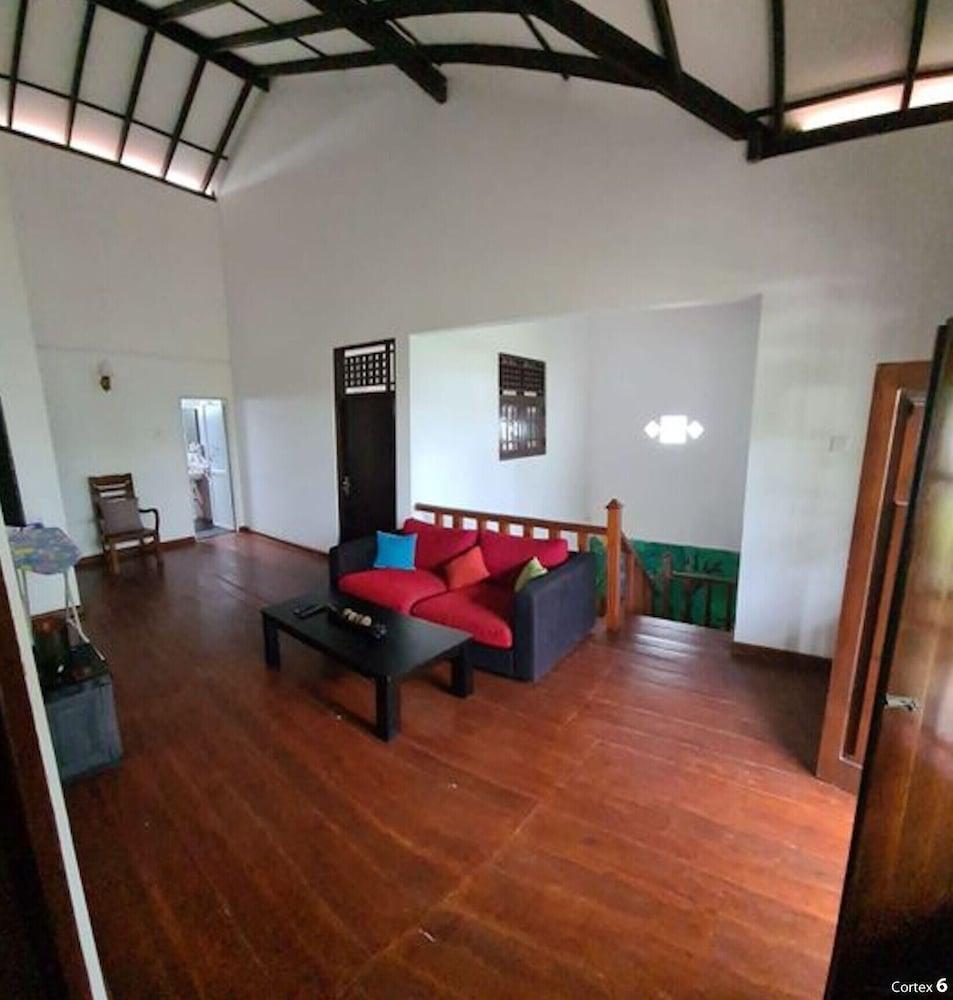 Instalaciones Recreativas Room in B&B - Ja-elas French Touch #5