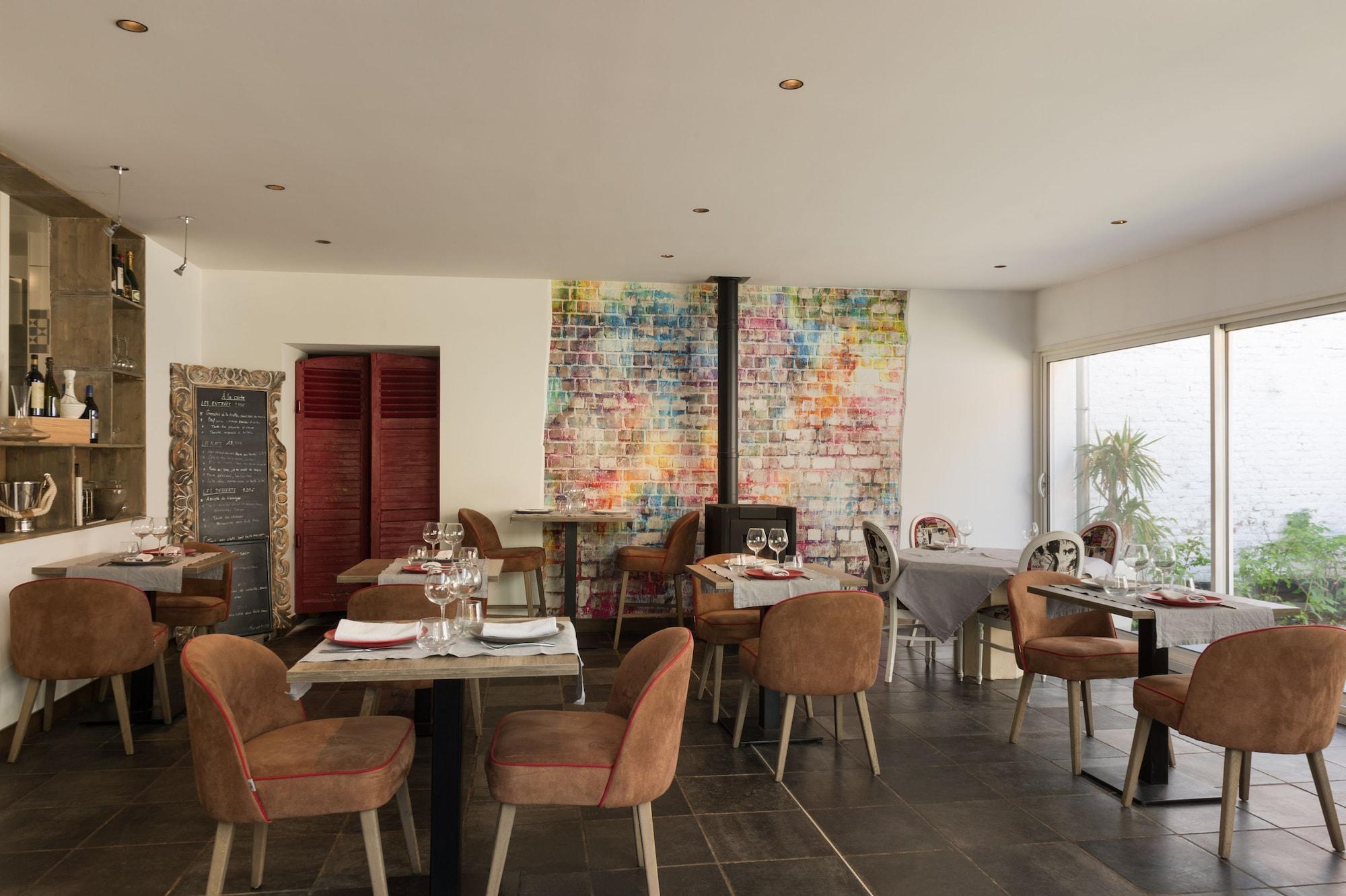 Restaurant La Ferme Blanche, The Originals Relais