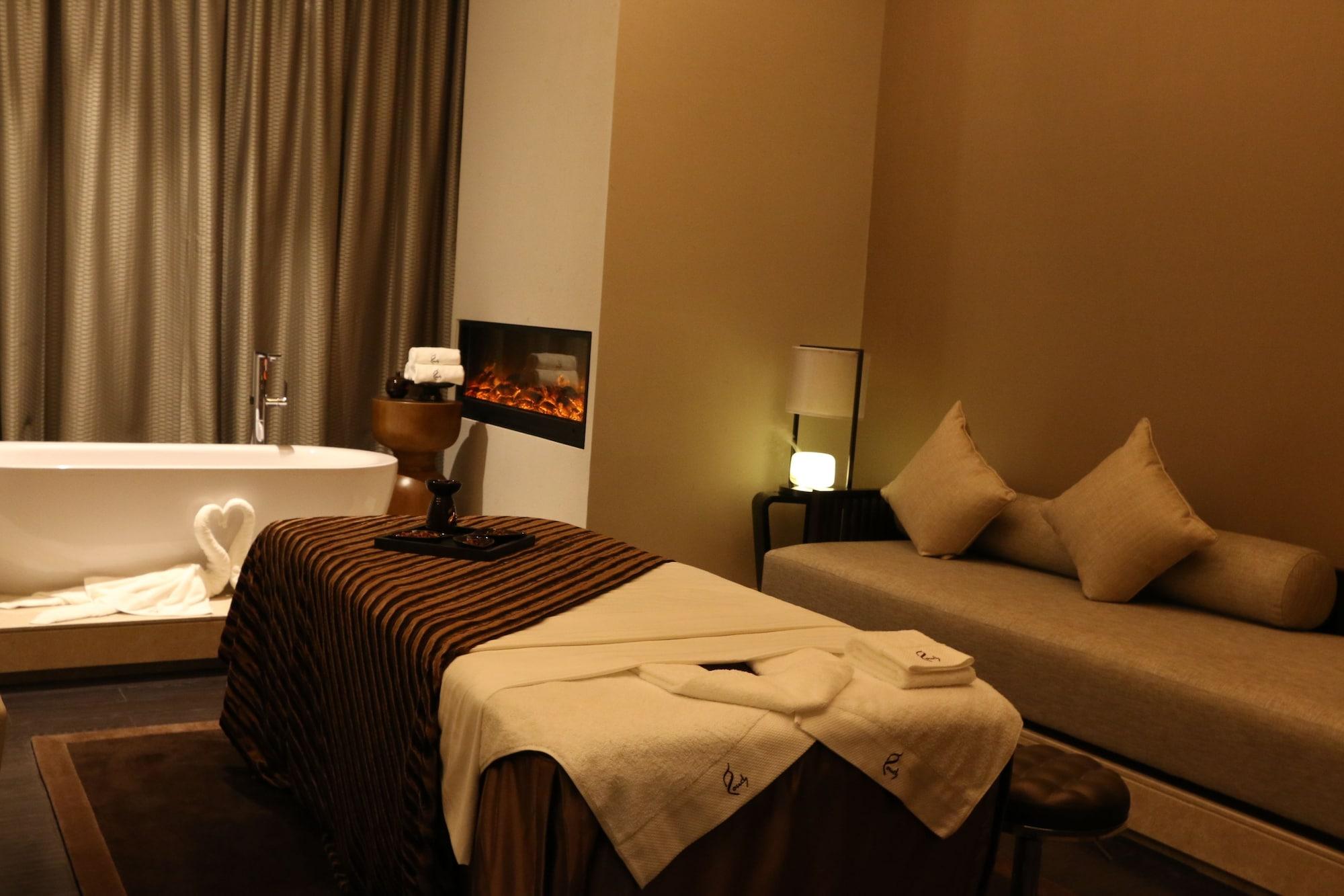 Spa Crowne Plaza Chengdu Wenjiang by IHG