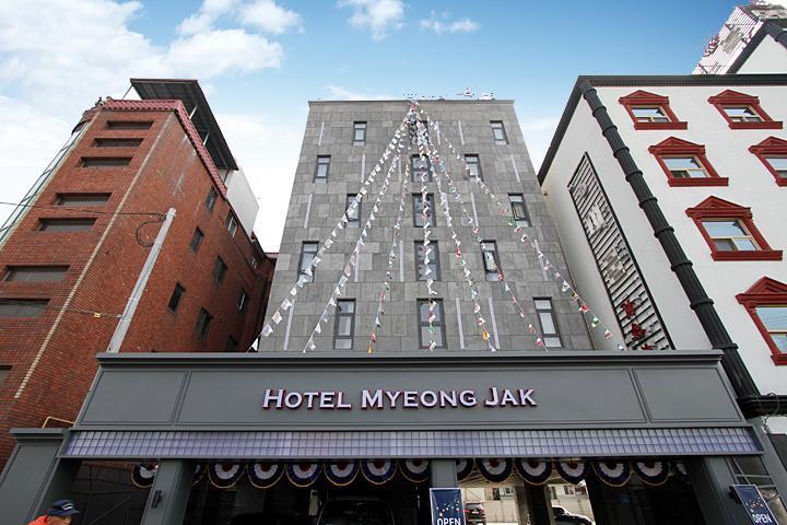 Vista Exterior Hotel Myeongjak