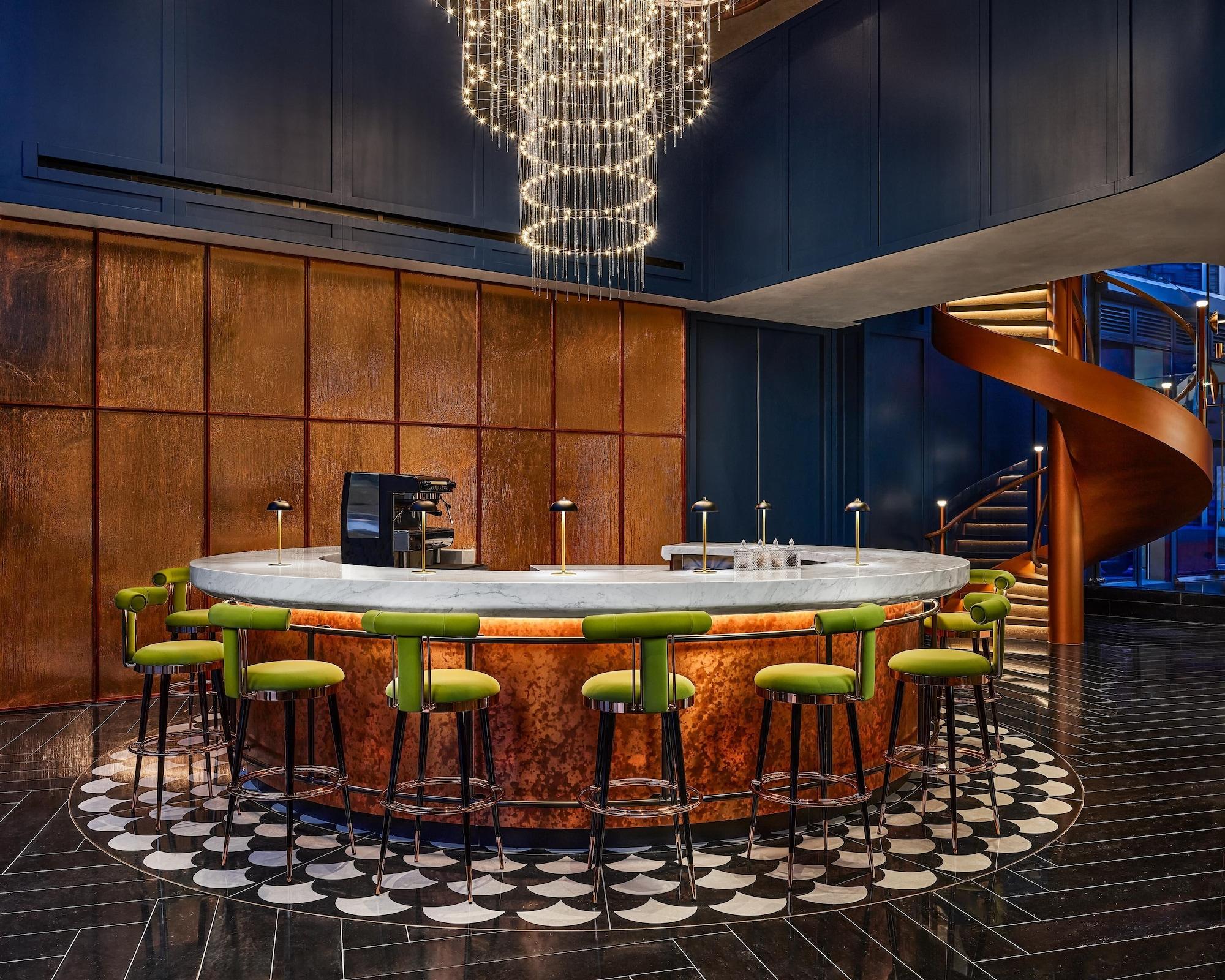 Bar/Salón The George At Columbia, Tapestry Collection By Hilton