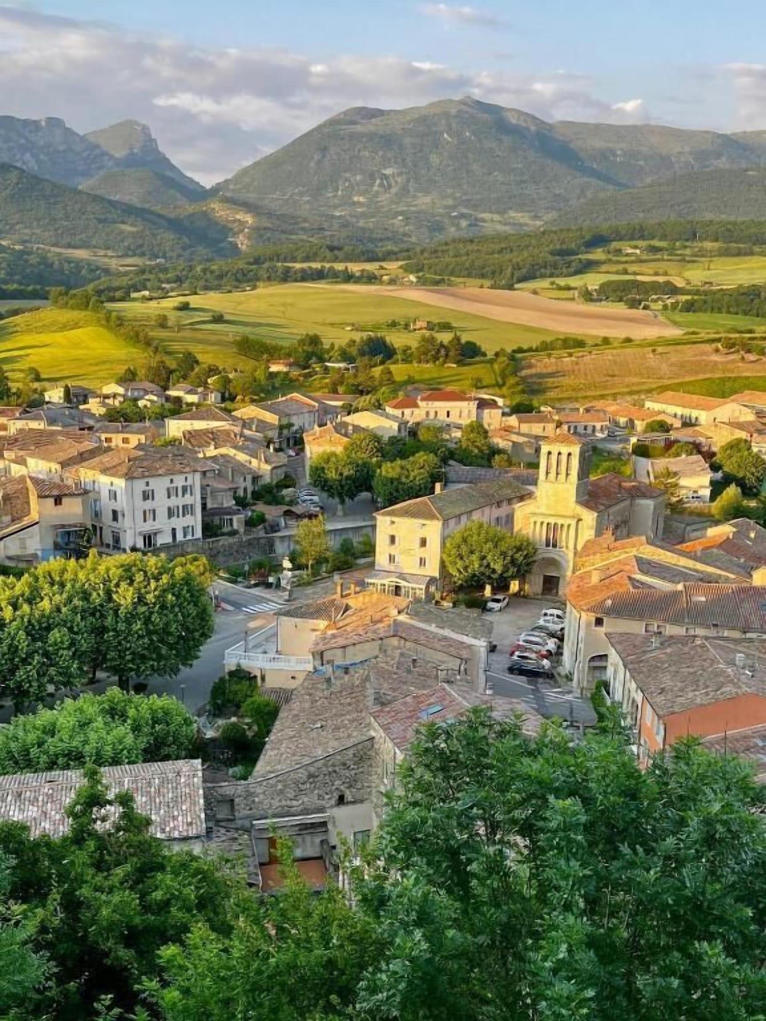 Vista Exterior Oustal de Bourdeaux