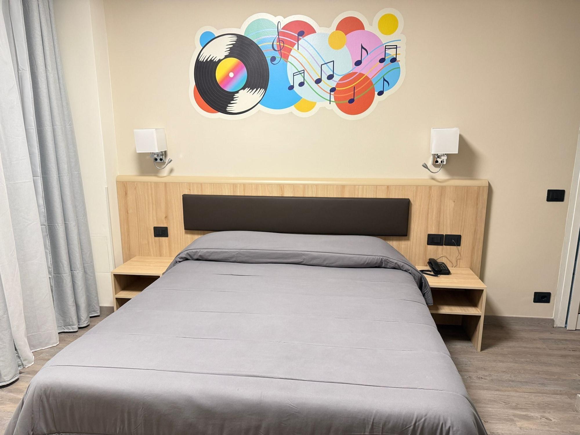 Varios Hotel Esperia