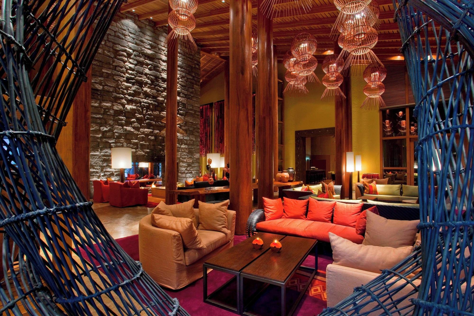 Vista Lobby Tambo del Inka, a Luxury Collection Resort & Spa