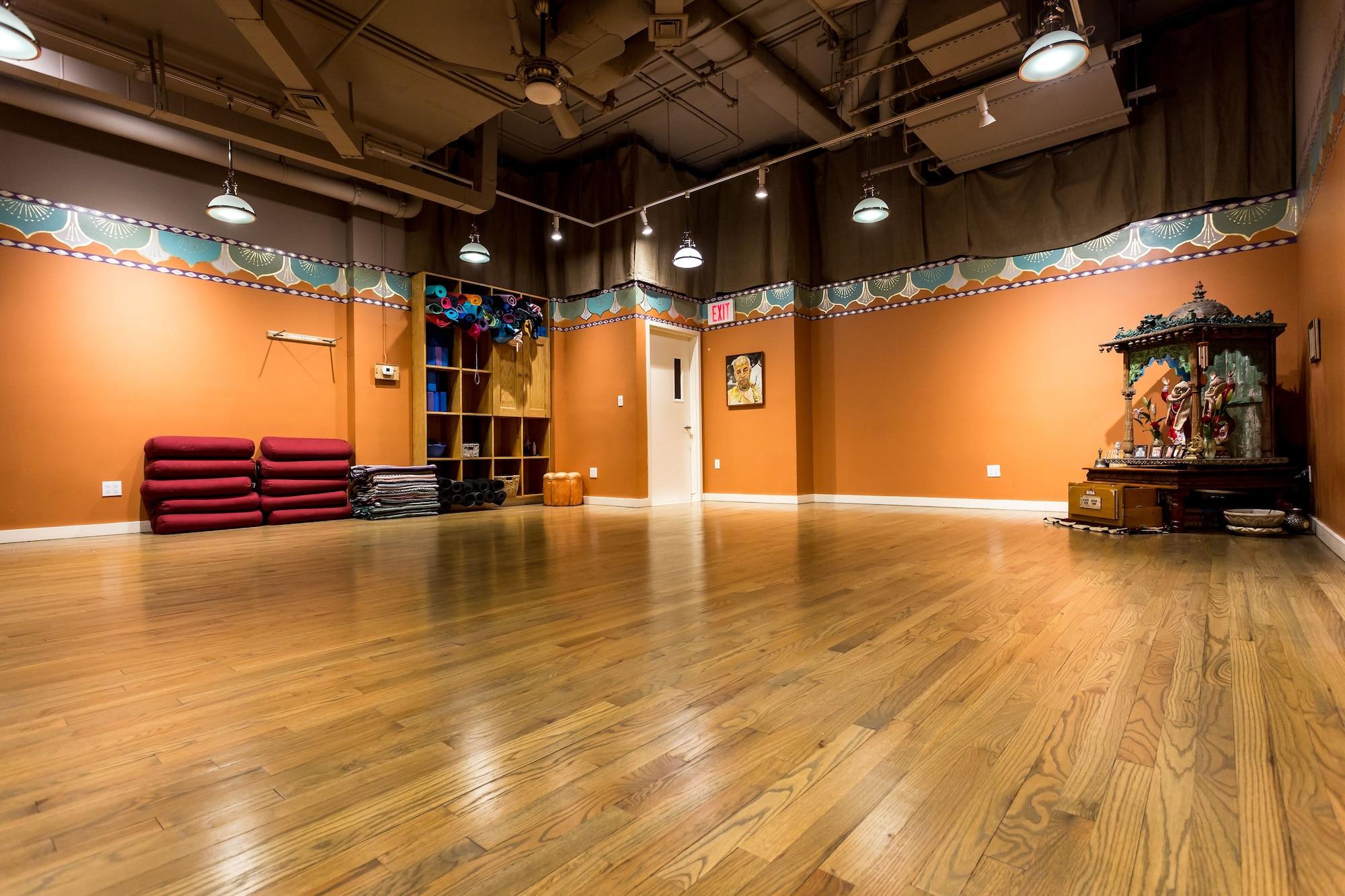 Gimnasio Sanctuary NYC Retreats