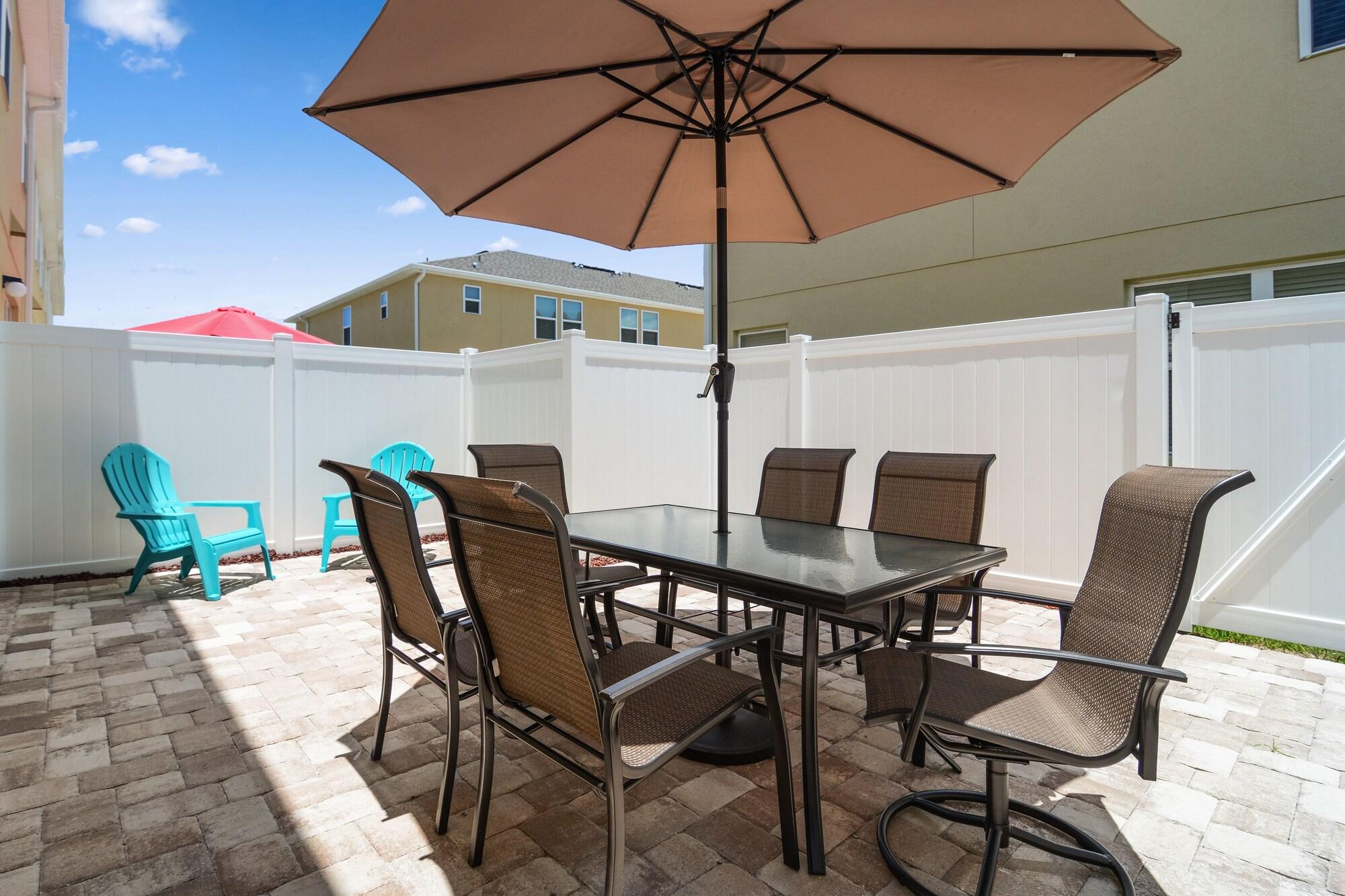 Comodidades del Alojamiento Wonderful 4 Bed Close to Disney w GameRoom 5150