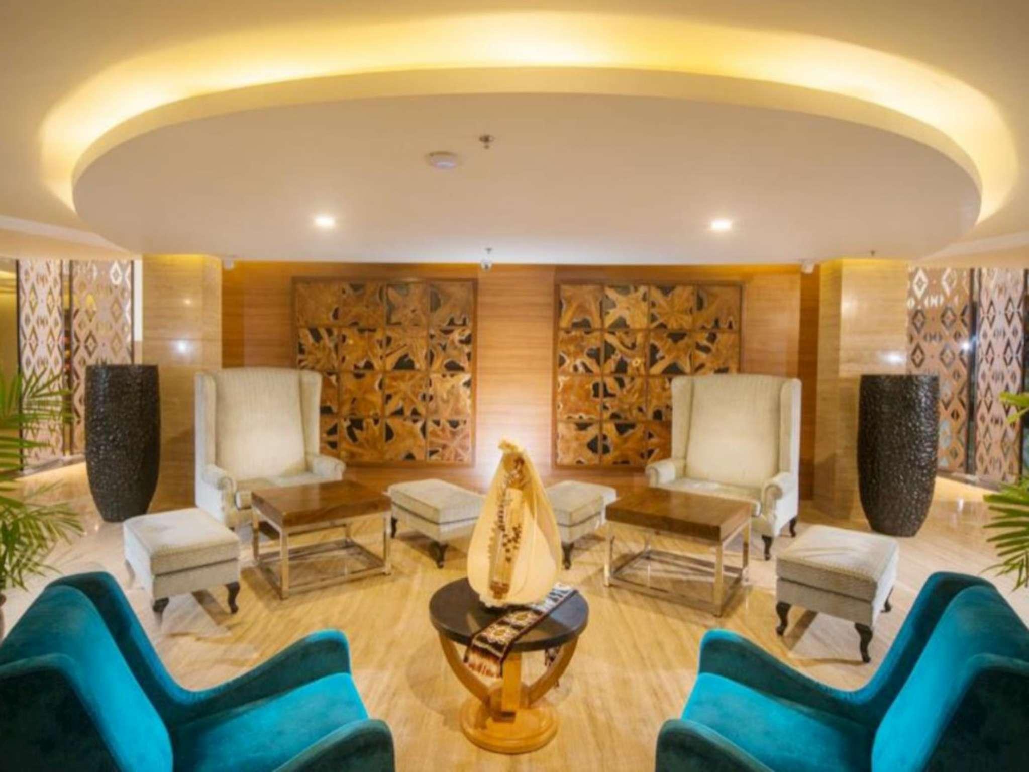 Vista Lobby Sotis Hotel Kupang