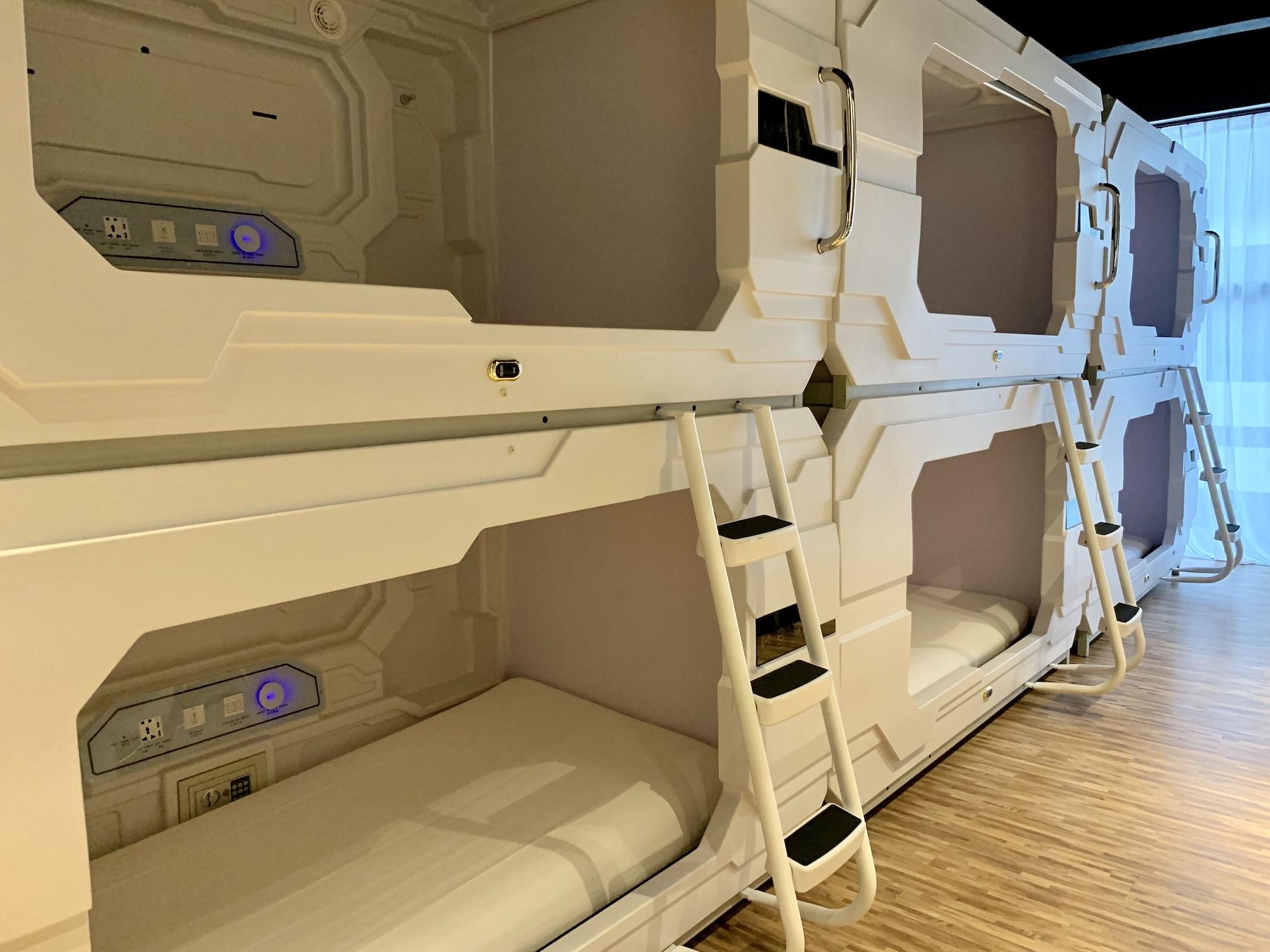 Habitación Stay Inn Hostel Jakarta - Adults only