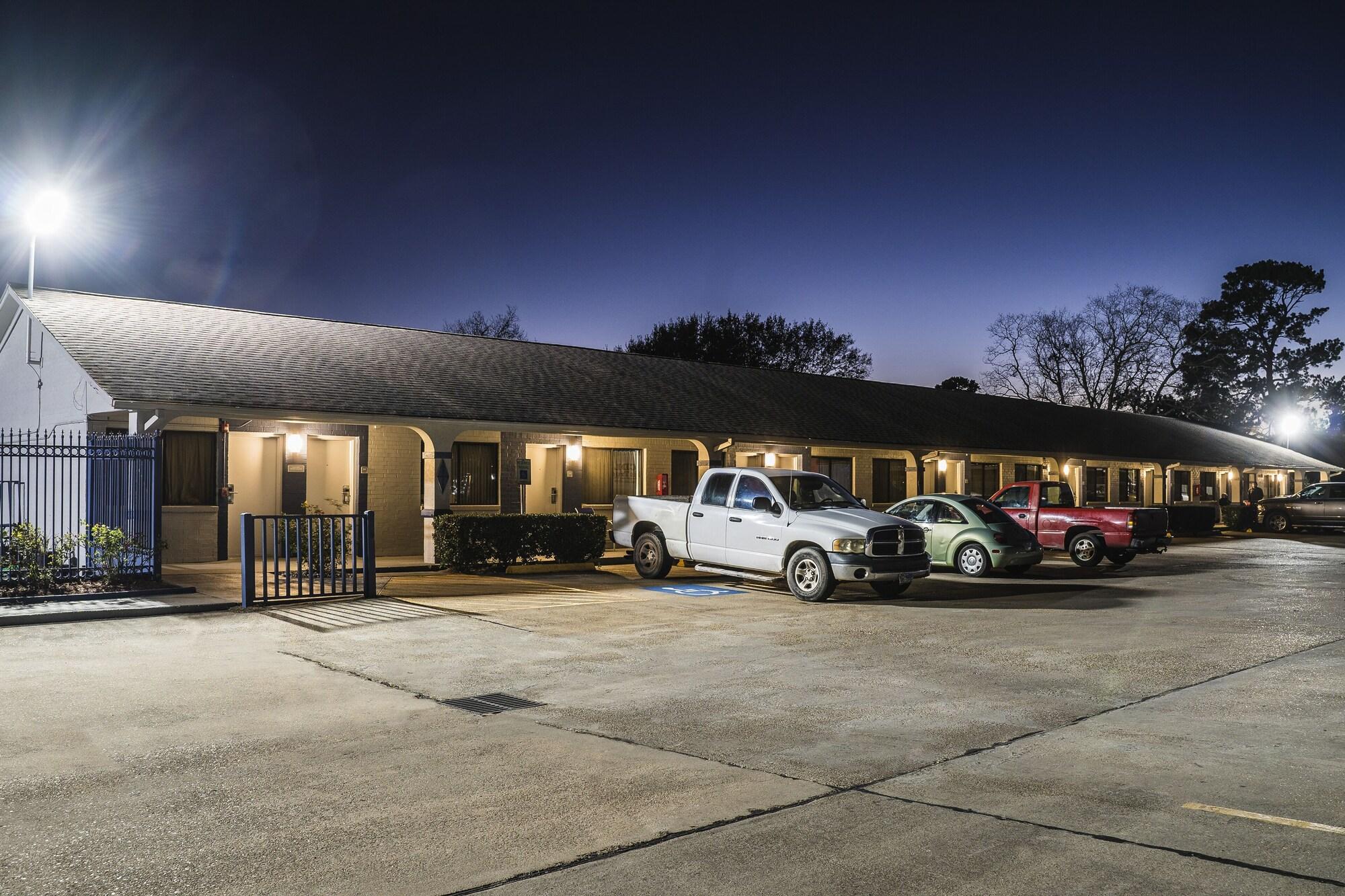 Vista Exterior Traveler's Inn