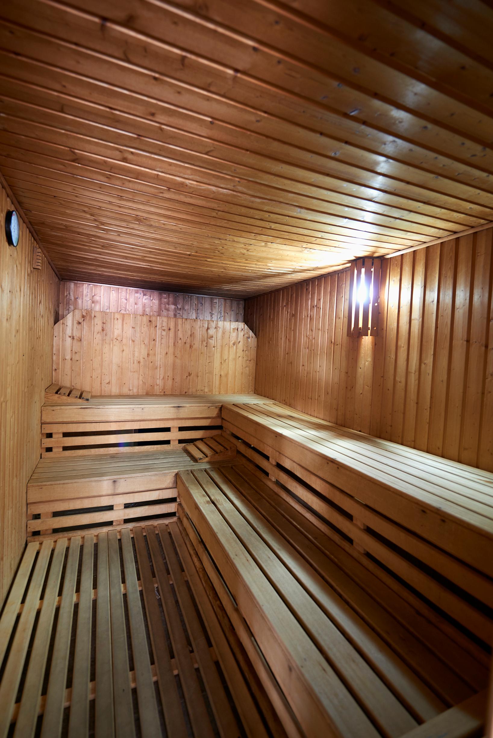 Instalaciones Recreativas Eurosalou & Spa