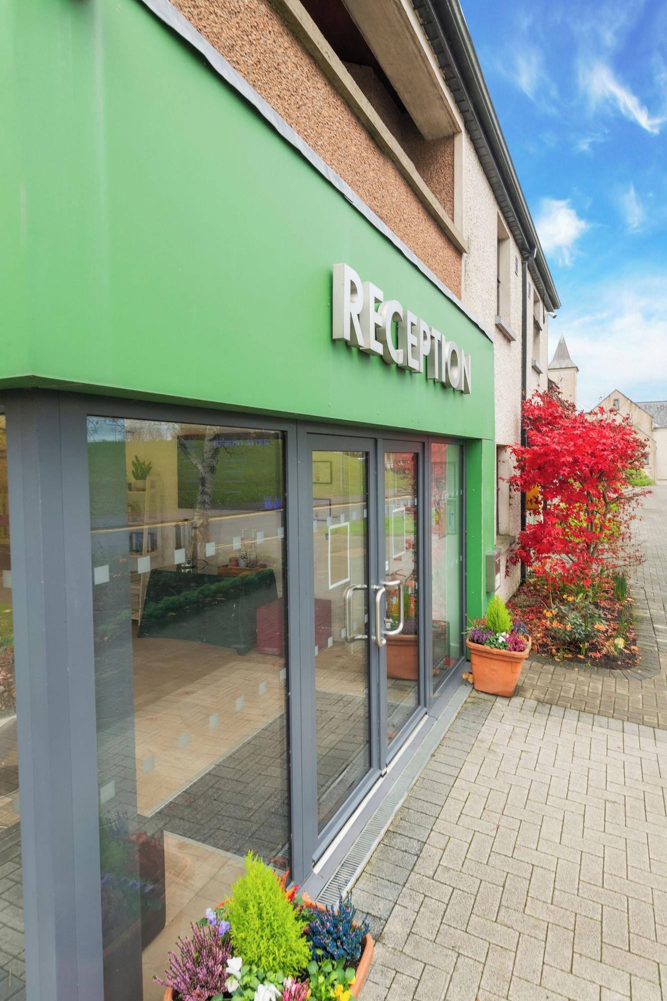 Vista Exterior Brennan Court Guest Accommodation