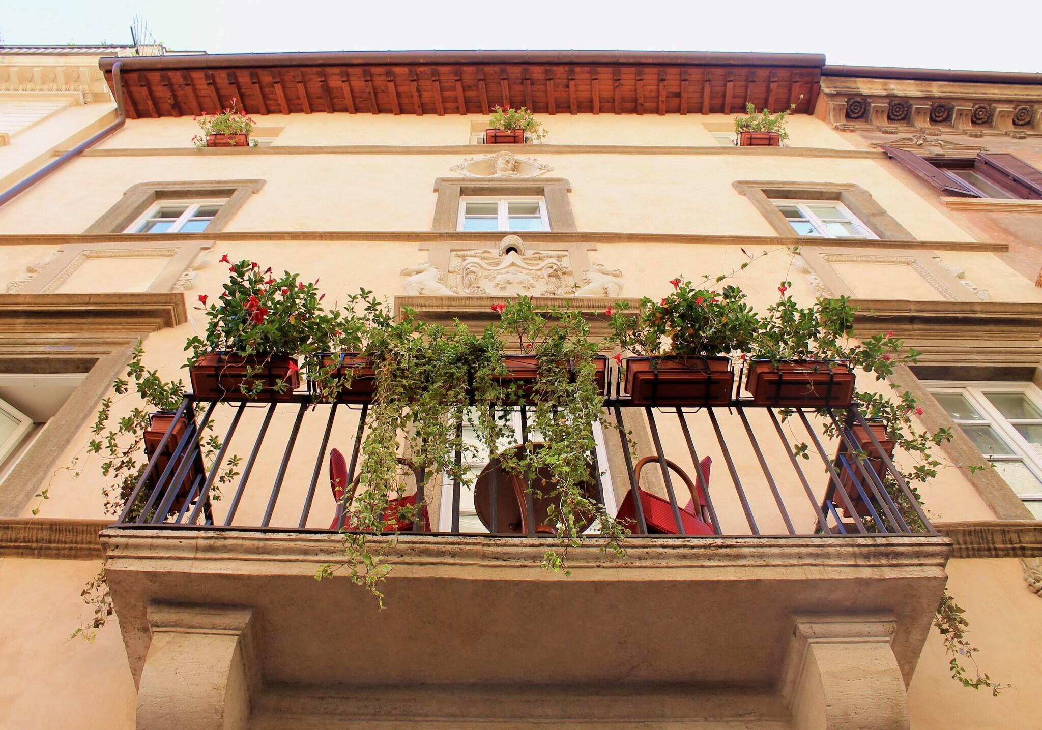Varios Relais Giulia