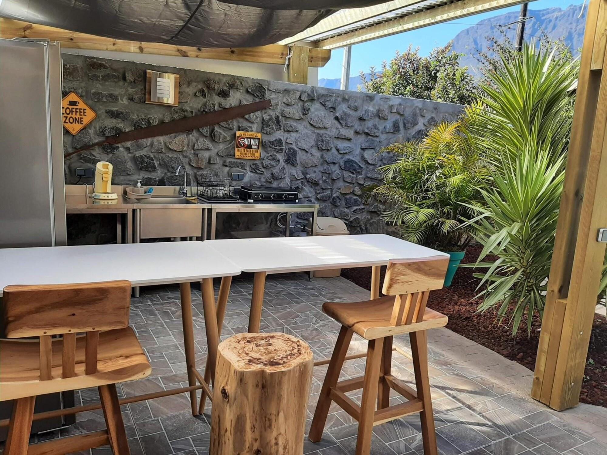 Restaurant La Croisee Des Sentiers