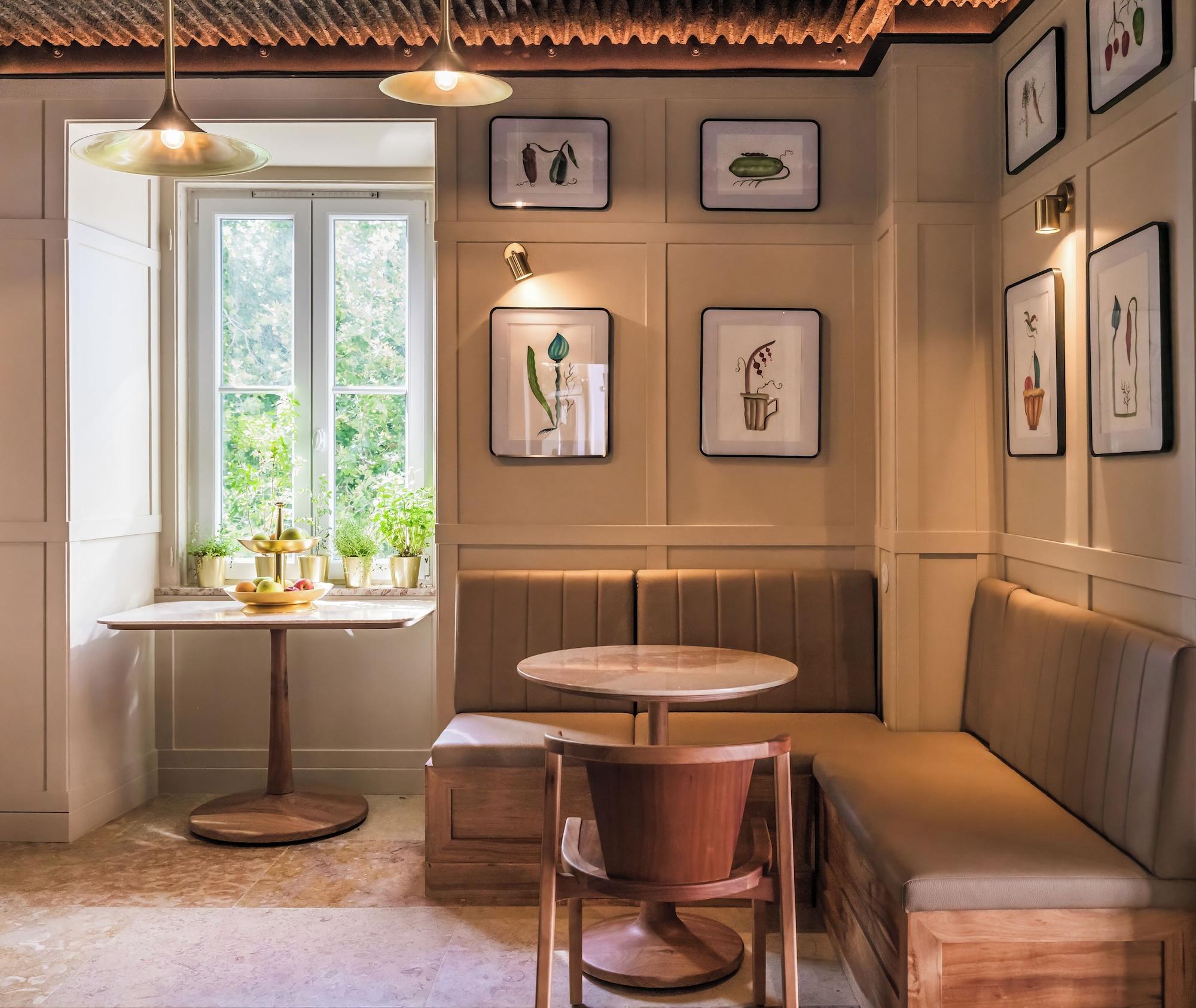 Vista Lobby Passeio Sintra Collection