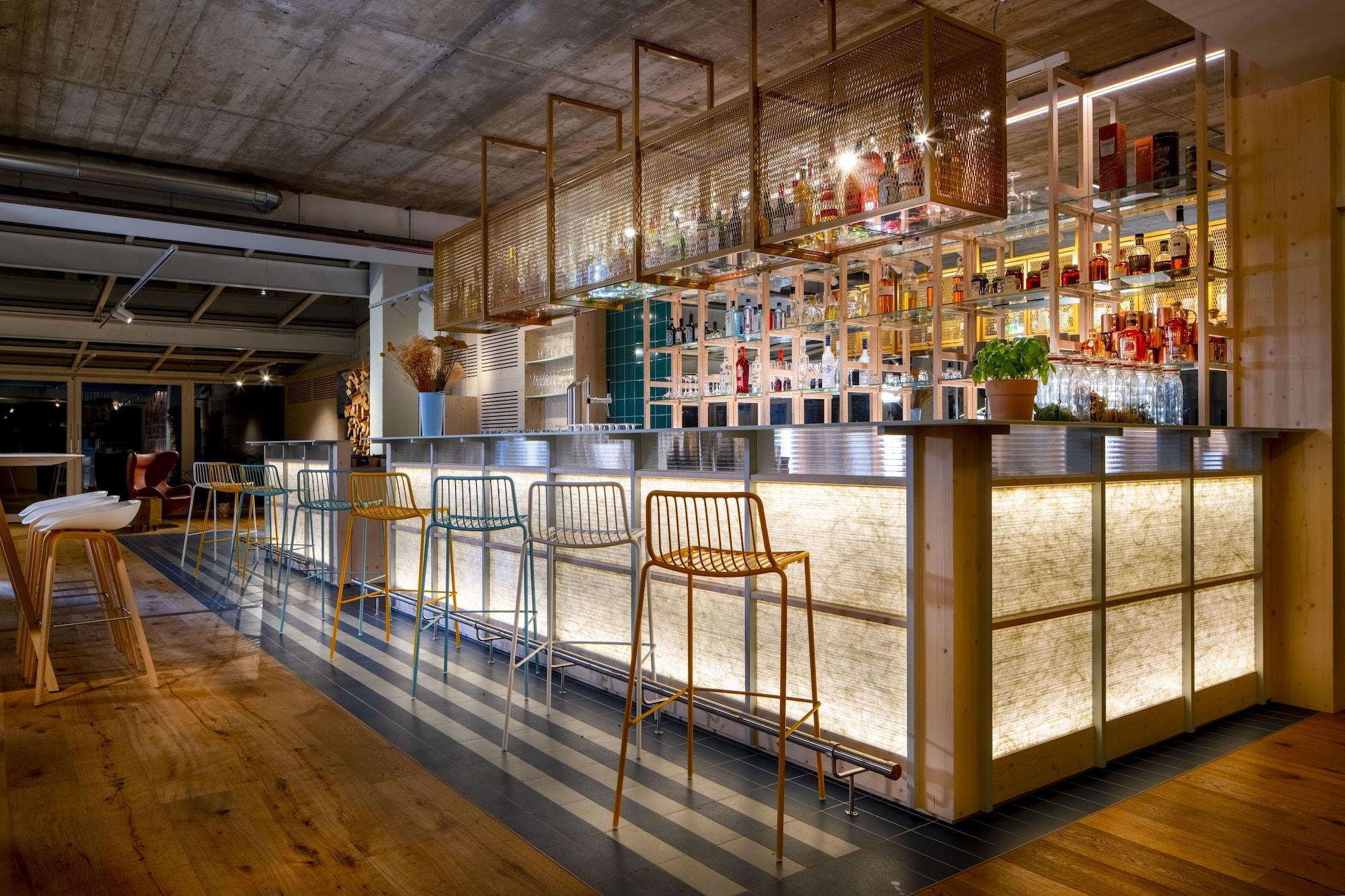 Bar/Salón Gartenhotel Fettehenne