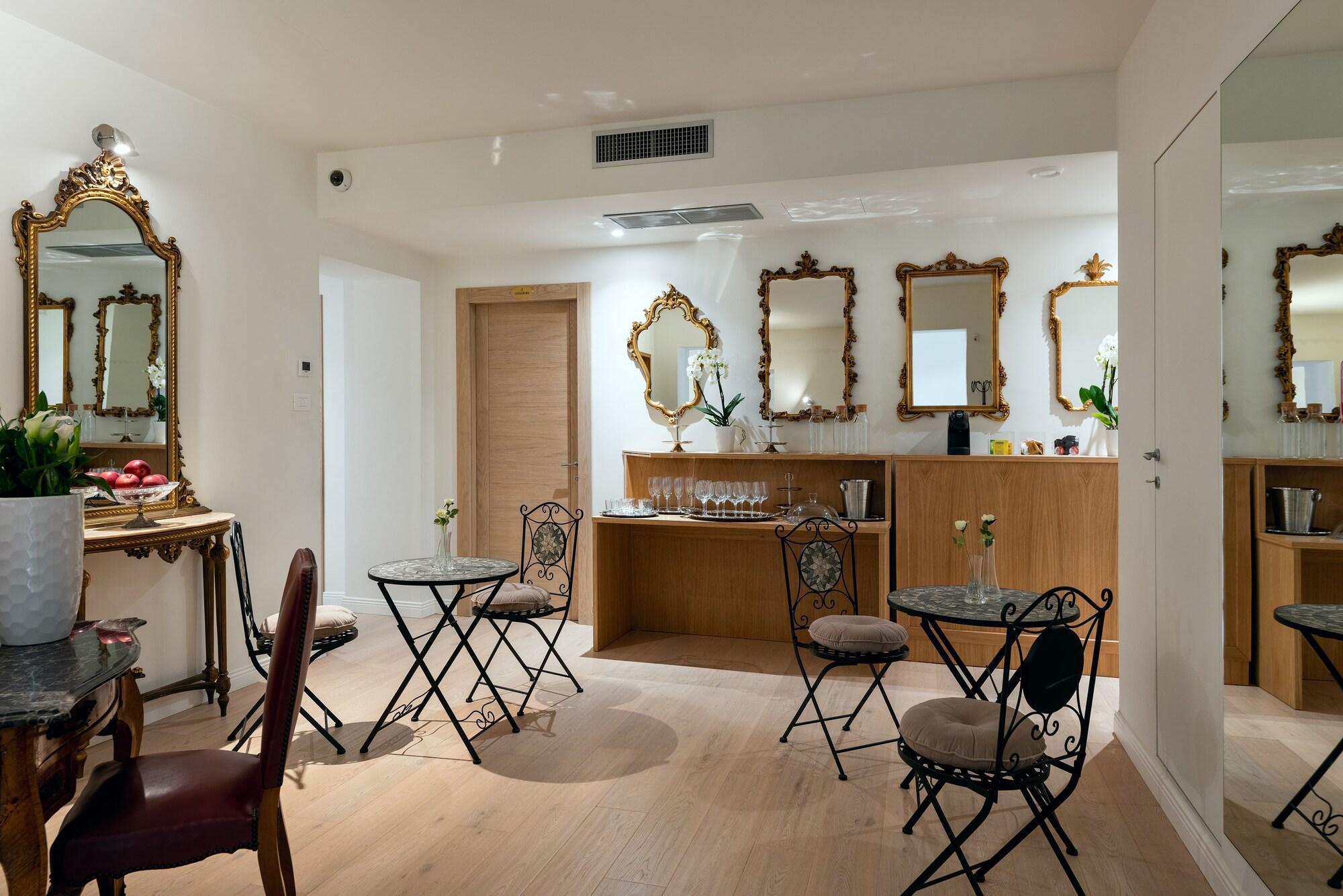 Vista Lobby Corte Realdi Luxury Rooms - Torino